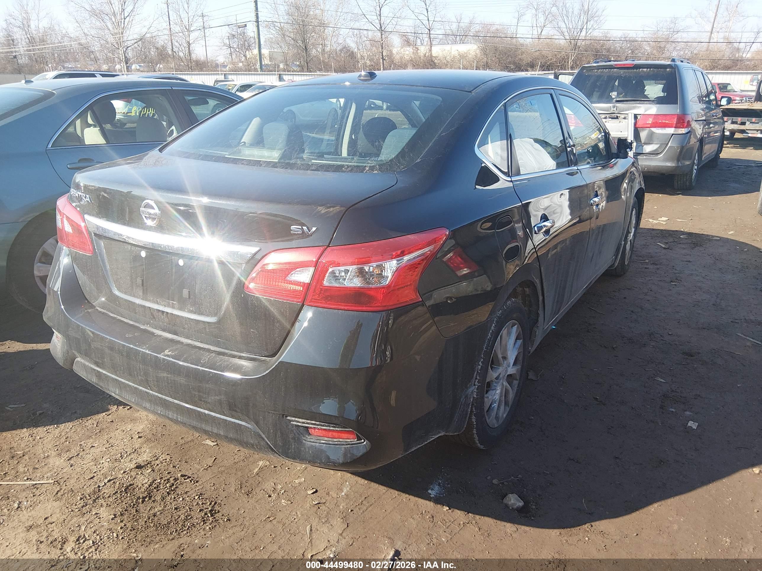 NISSAN SENTRA image 4