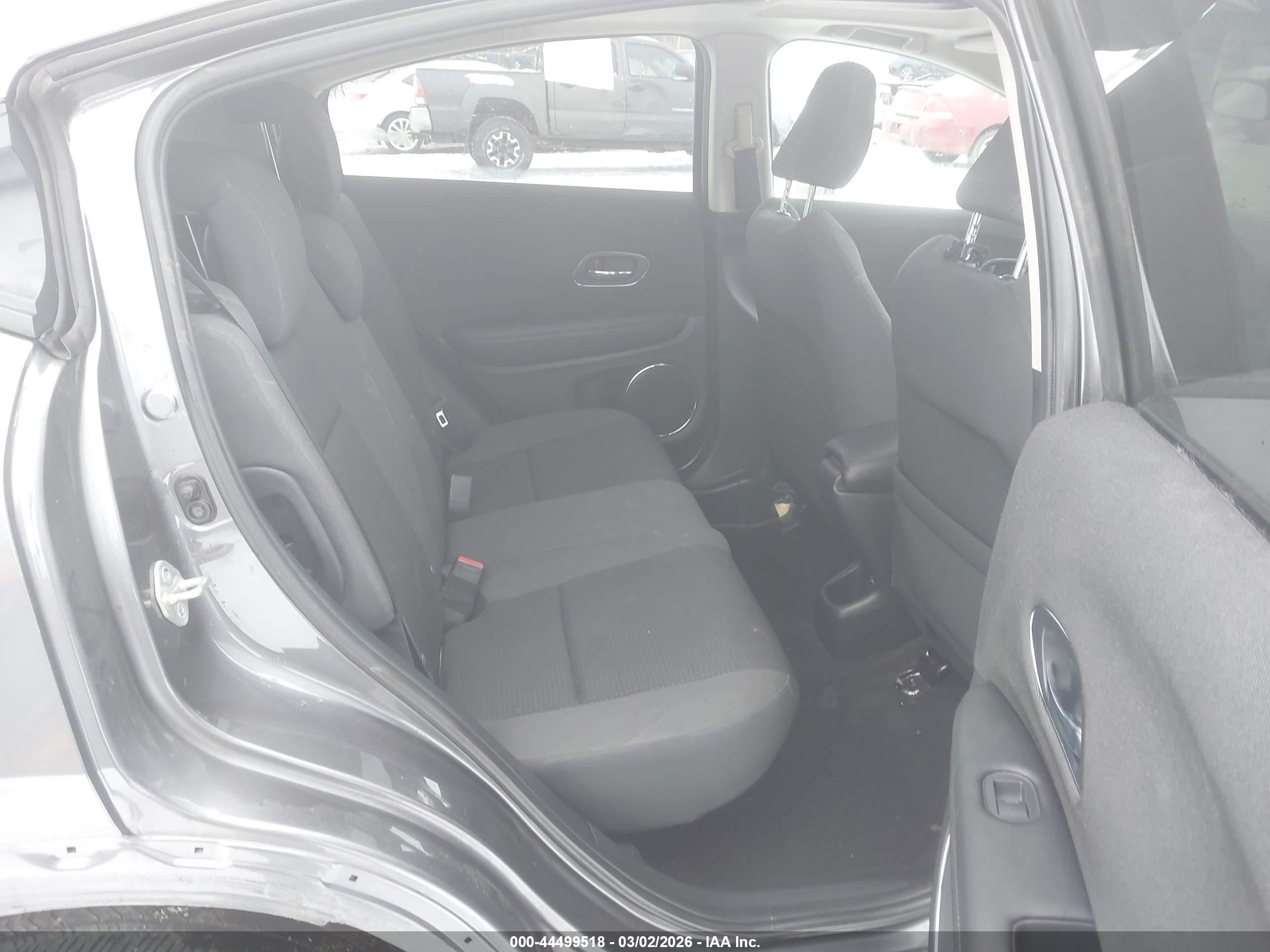 HONDA HR-V image 8