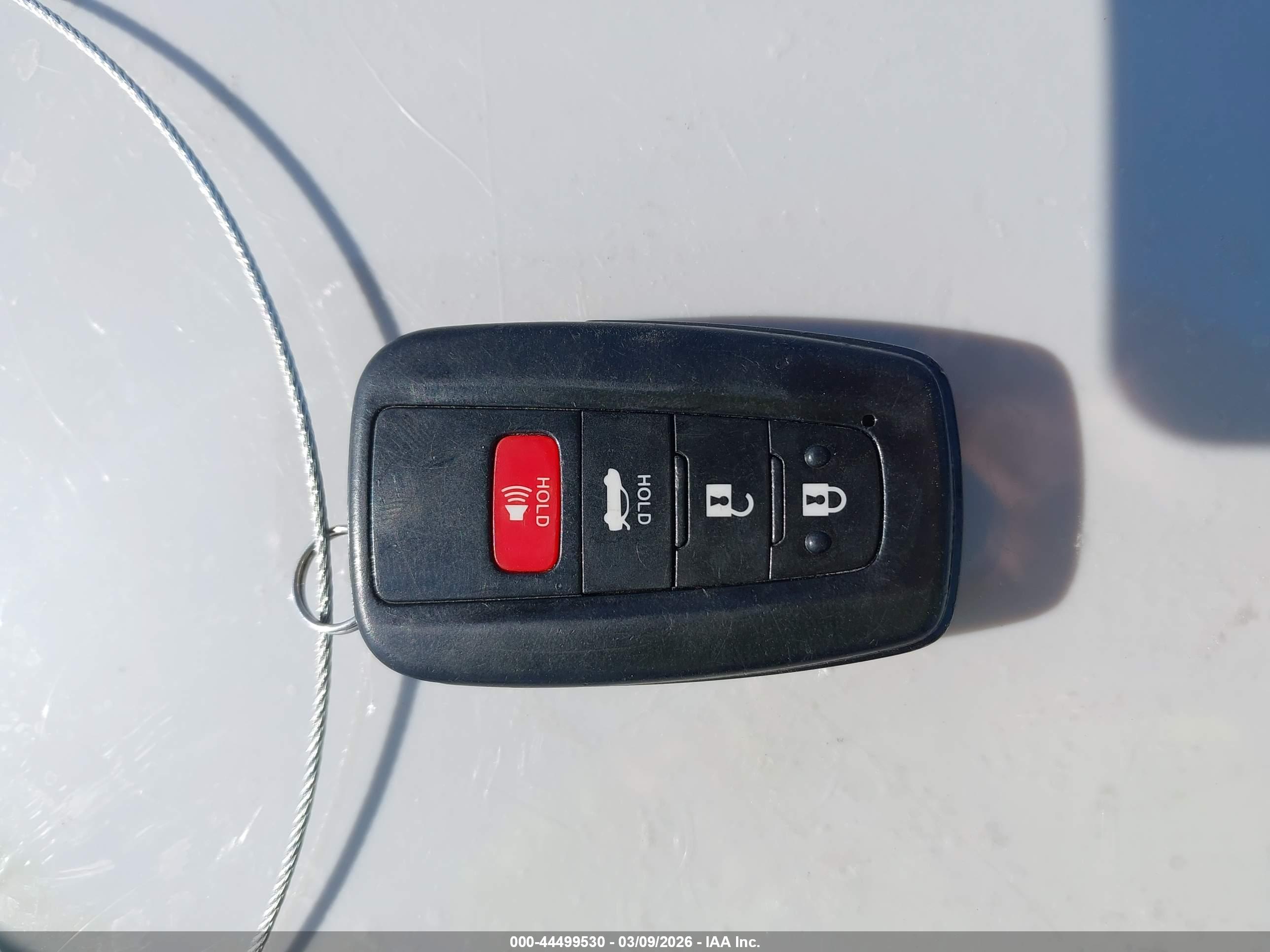 TOYOTA CAMRY image 11