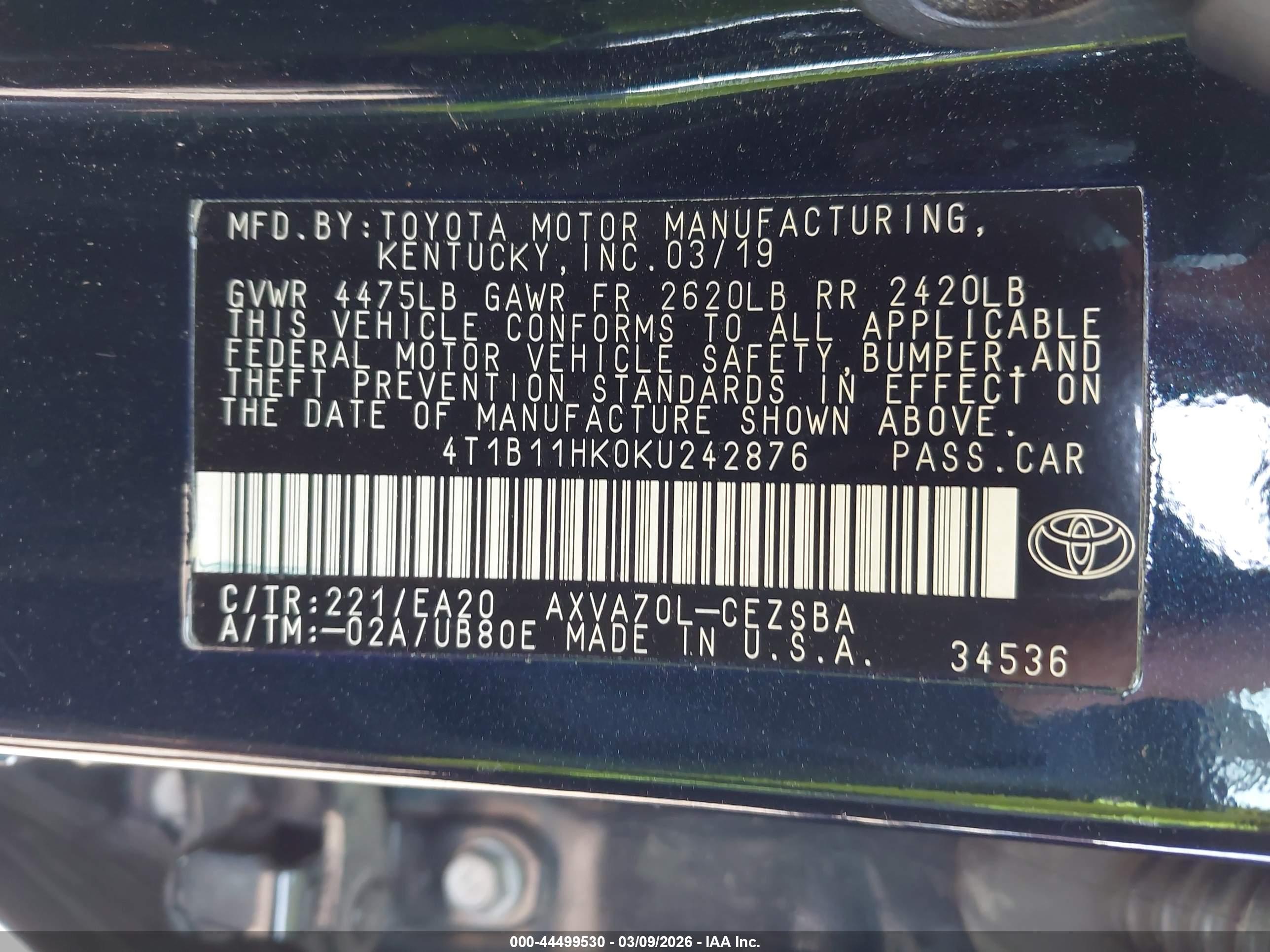 TOYOTA CAMRY image 9