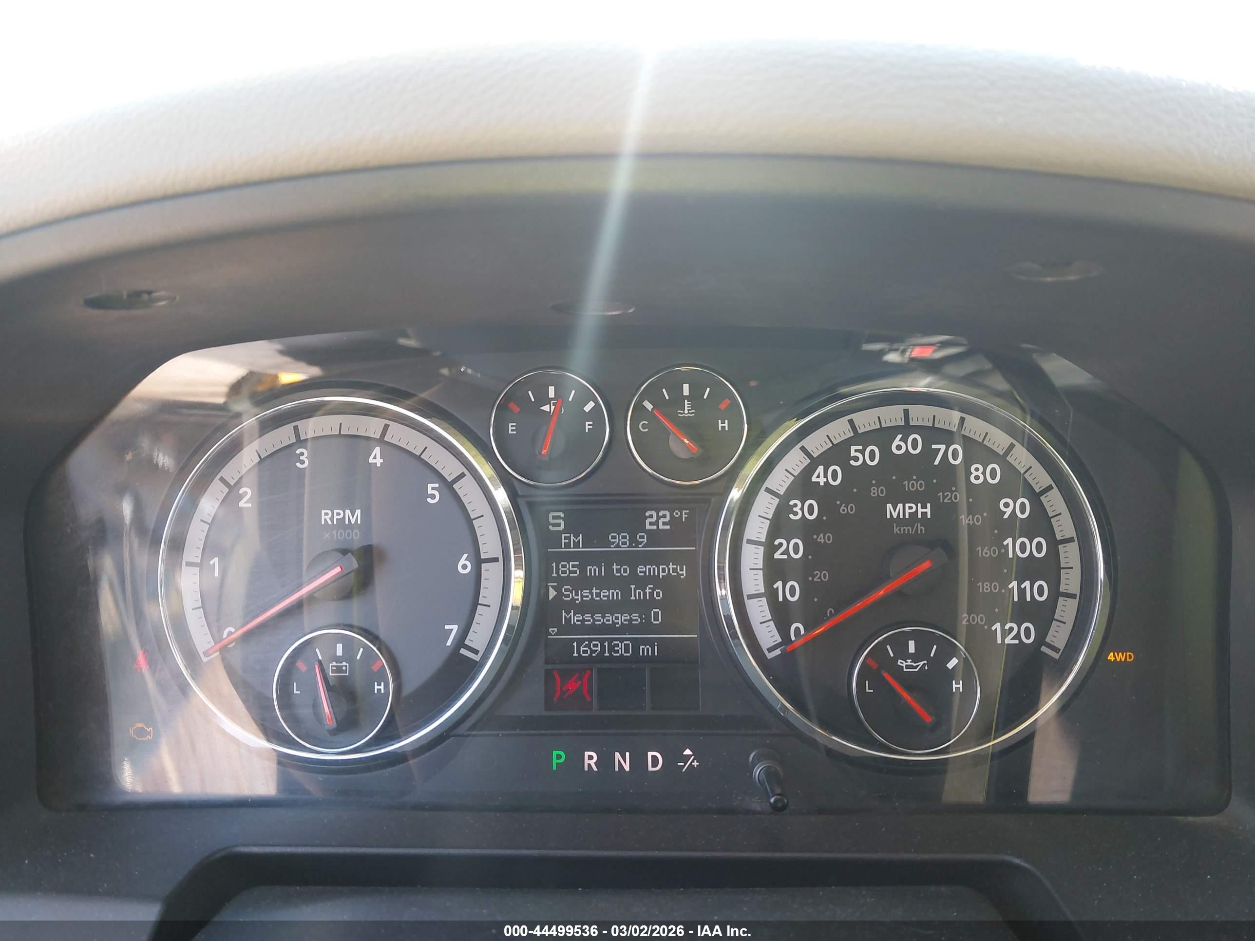 DODGE RAM image 7