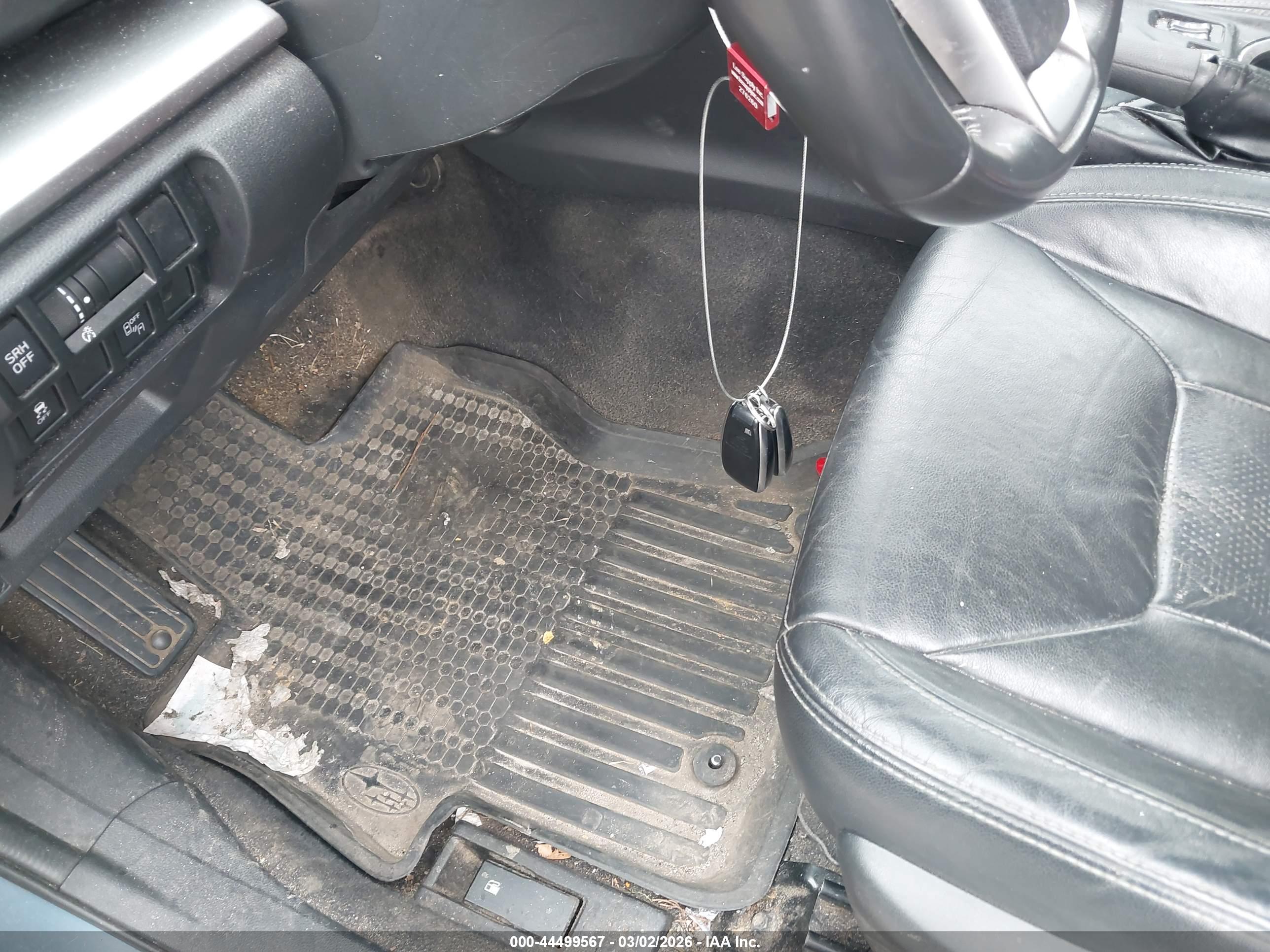 SUBARU CROSSTREK image 11