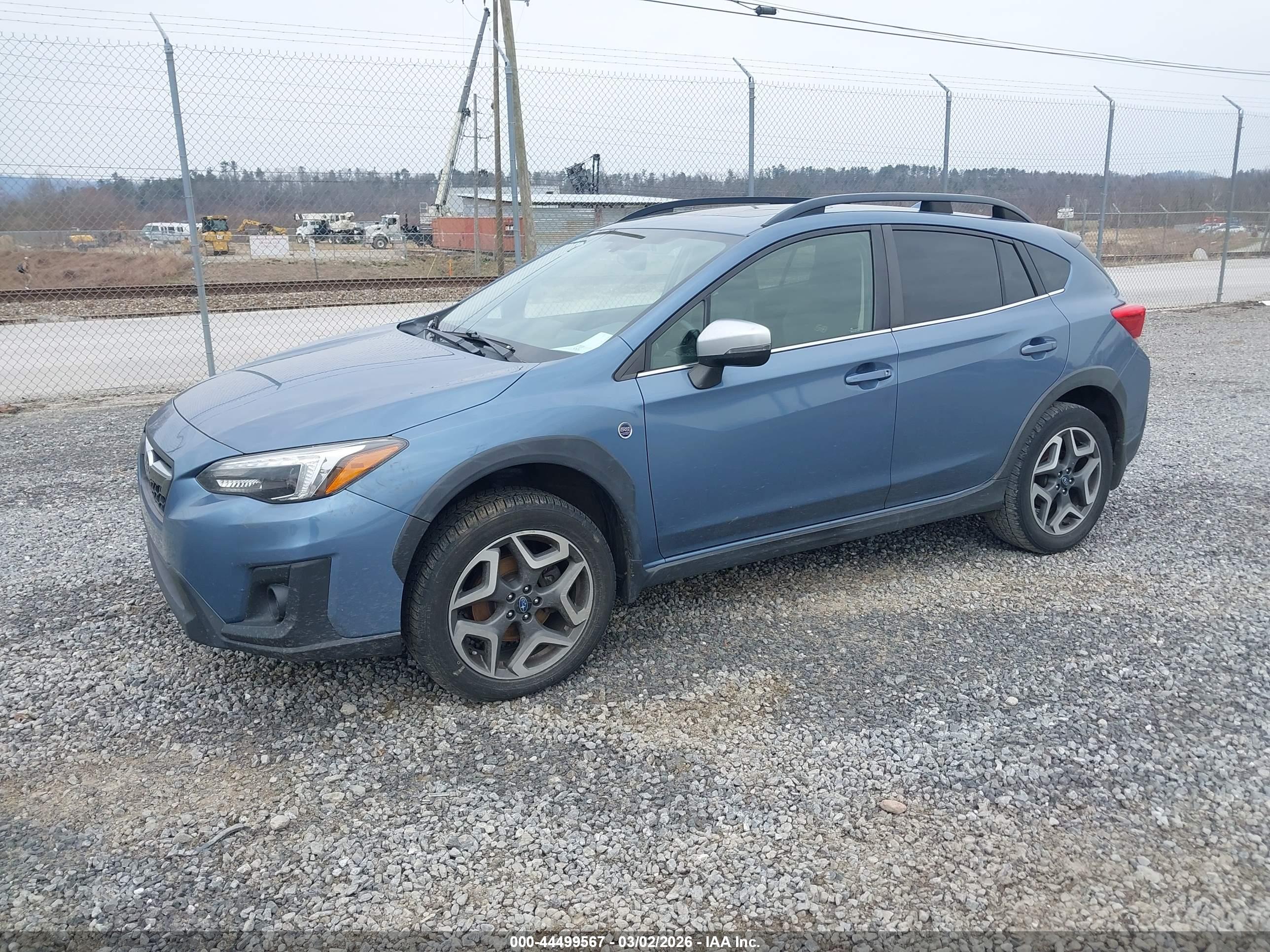 SUBARU CROSSTREK image 2