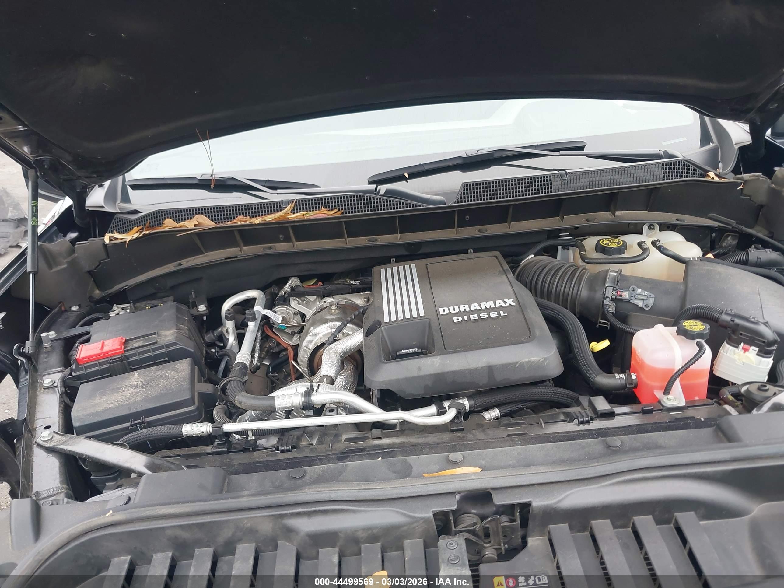 CHEVROLET SILVERADO image 10