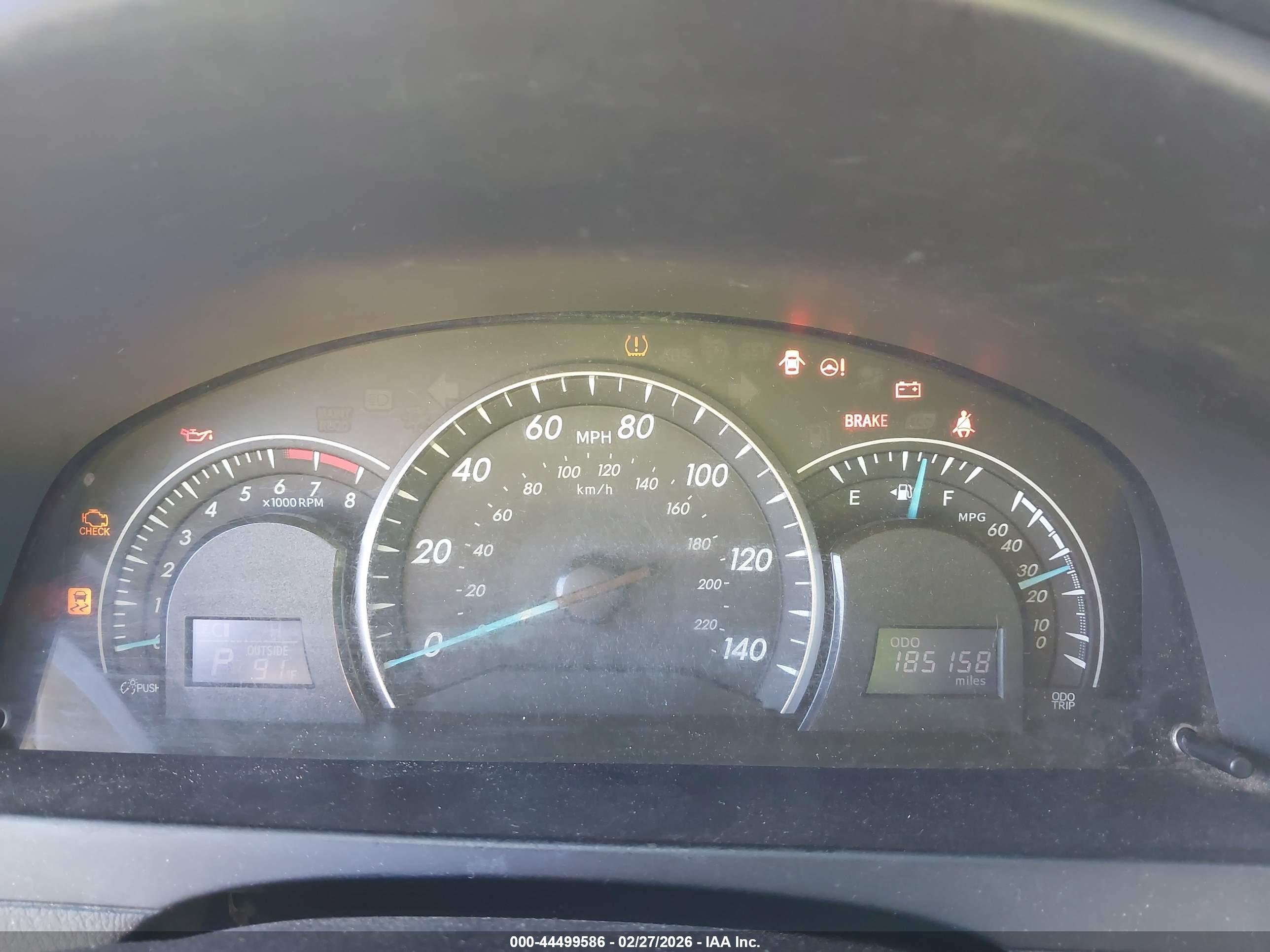 TOYOTA CAMRY image 7