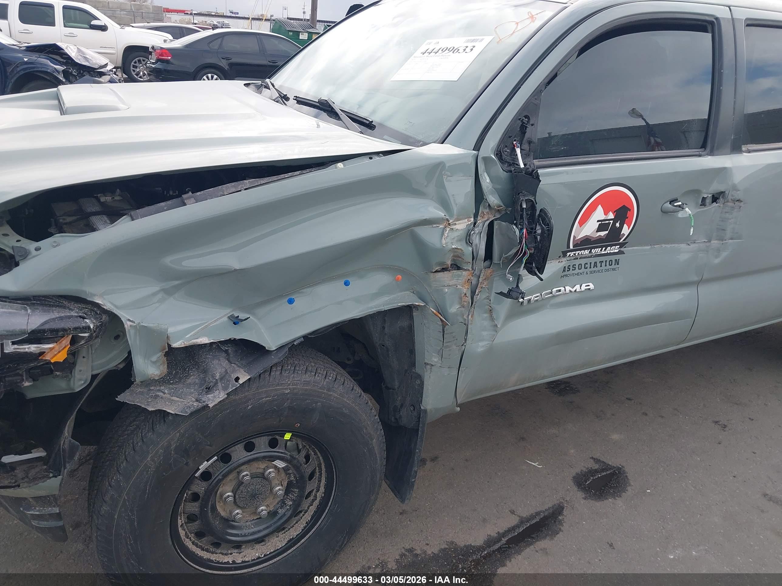 TOYOTA TACOMA image 6