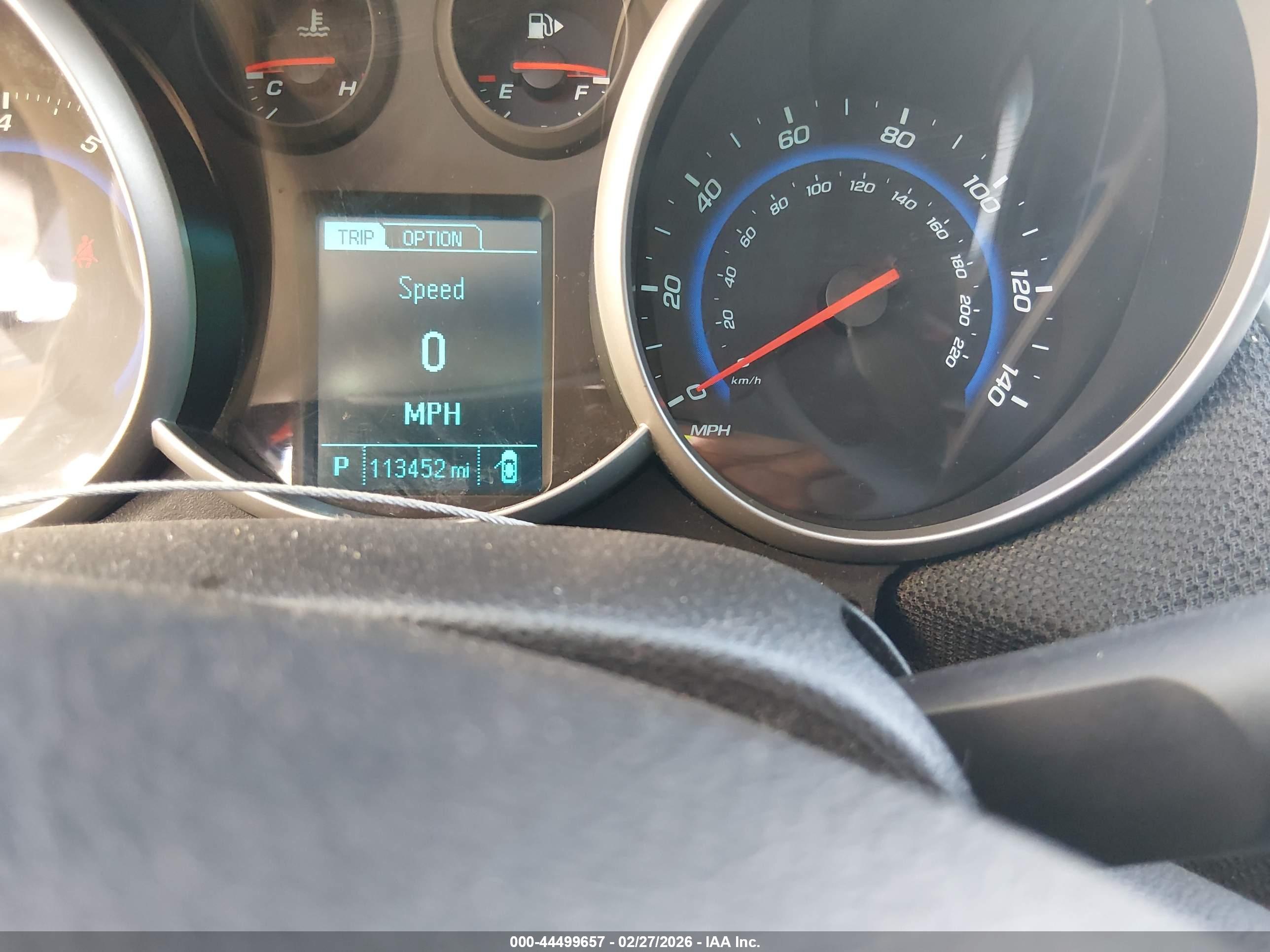 CHEVROLET CRUZE image 7