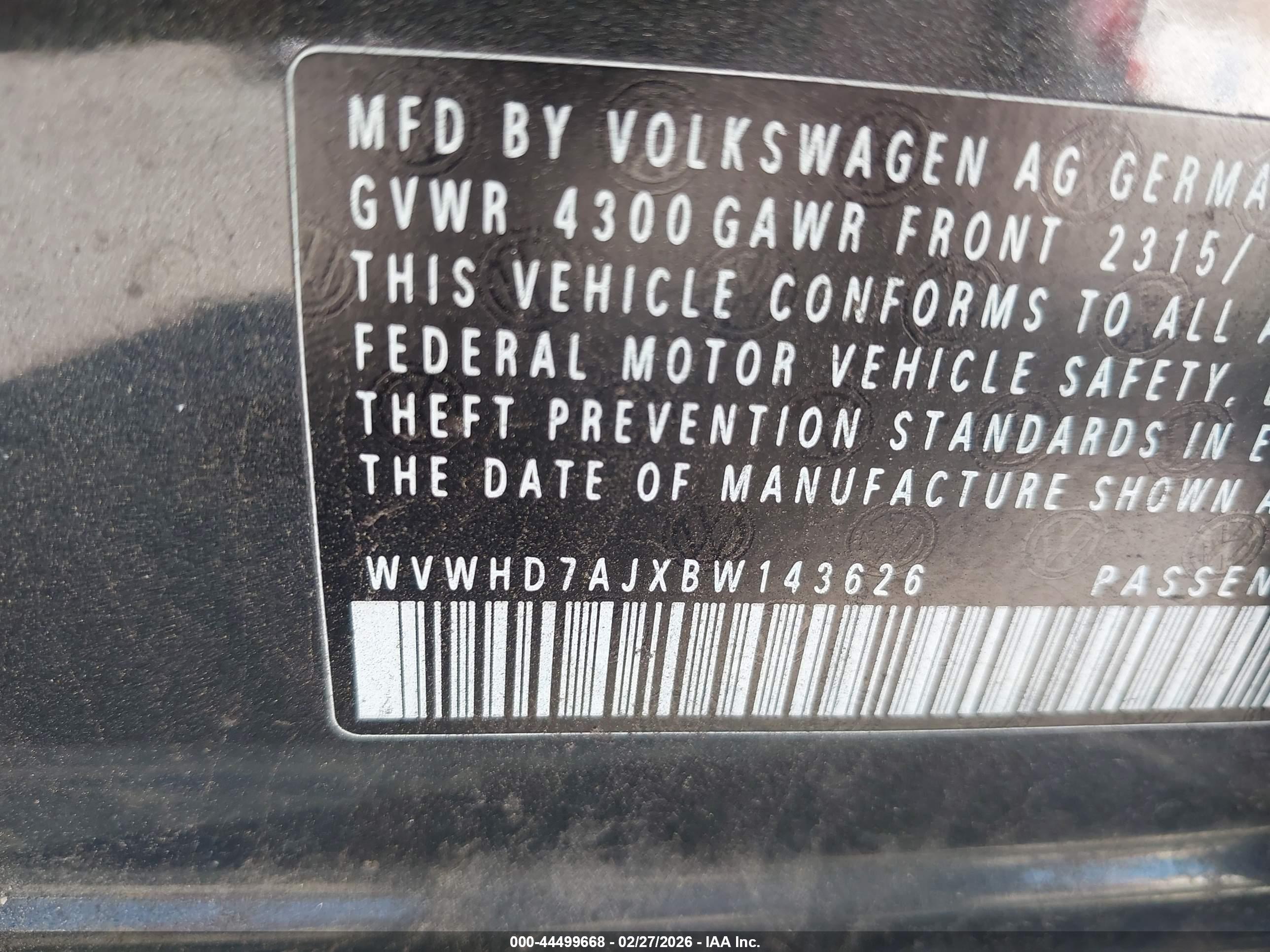 VOLKSWAGEN GTI image 9