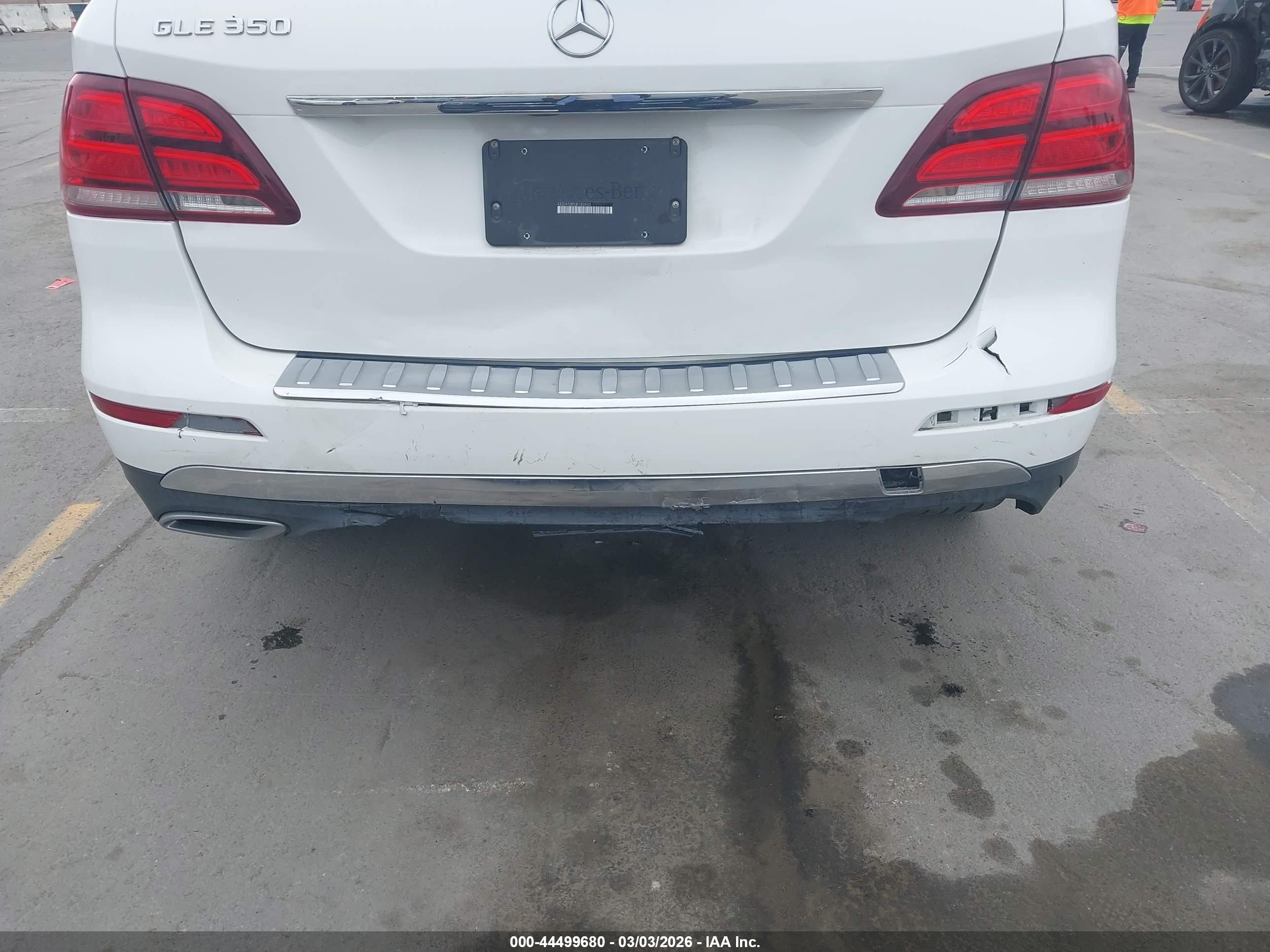 MERCEDES-BENZ GLE image 6