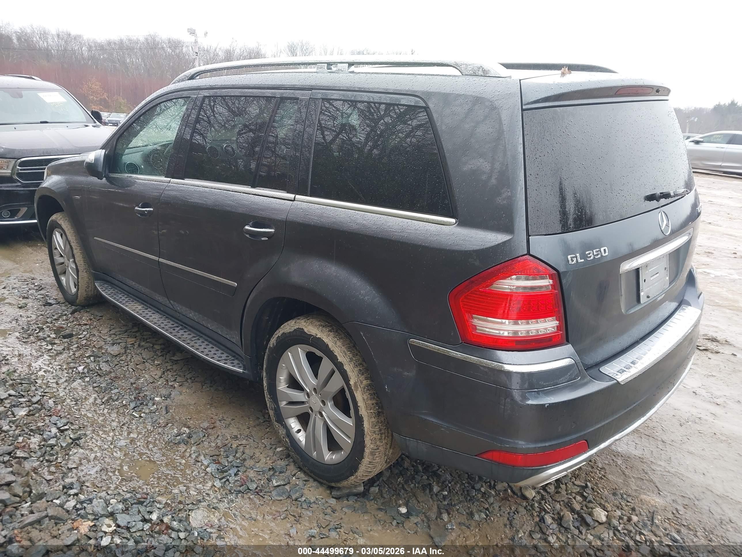 MERCEDES-BENZ GL image 3