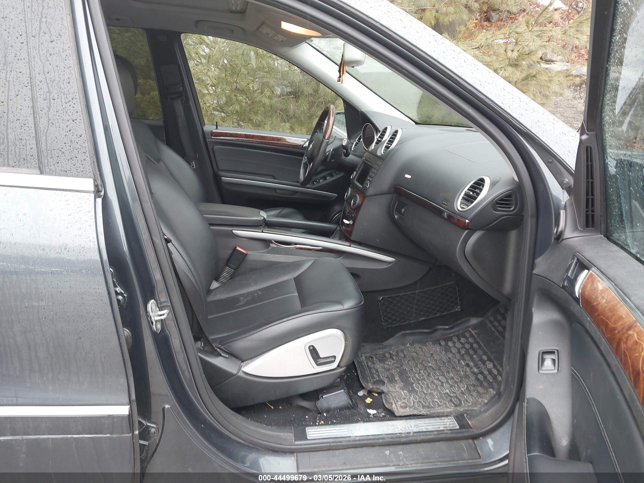 MERCEDES-BENZ GL image 5