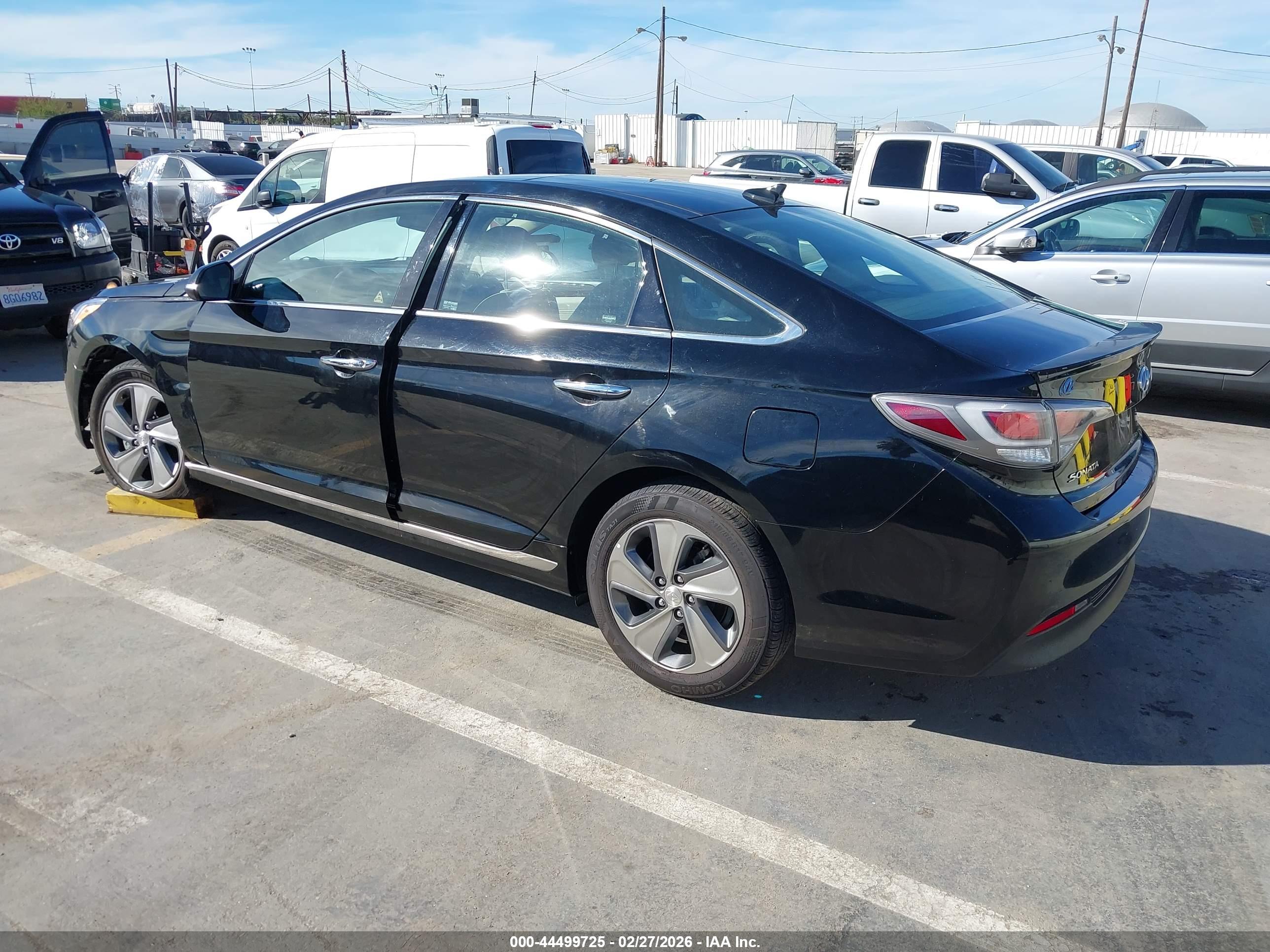 HYUNDAI SONATA image 3
