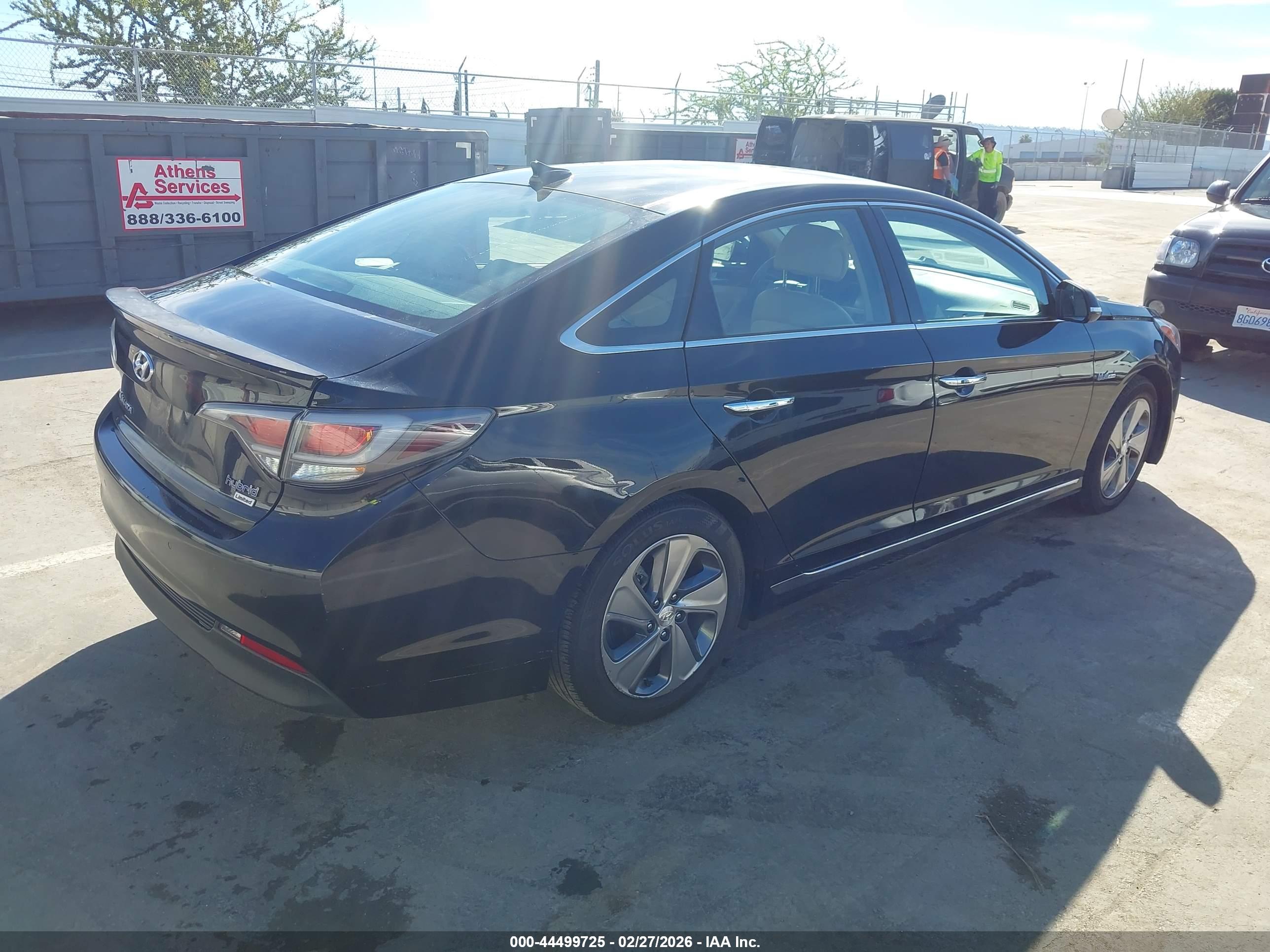 HYUNDAI SONATA image 4