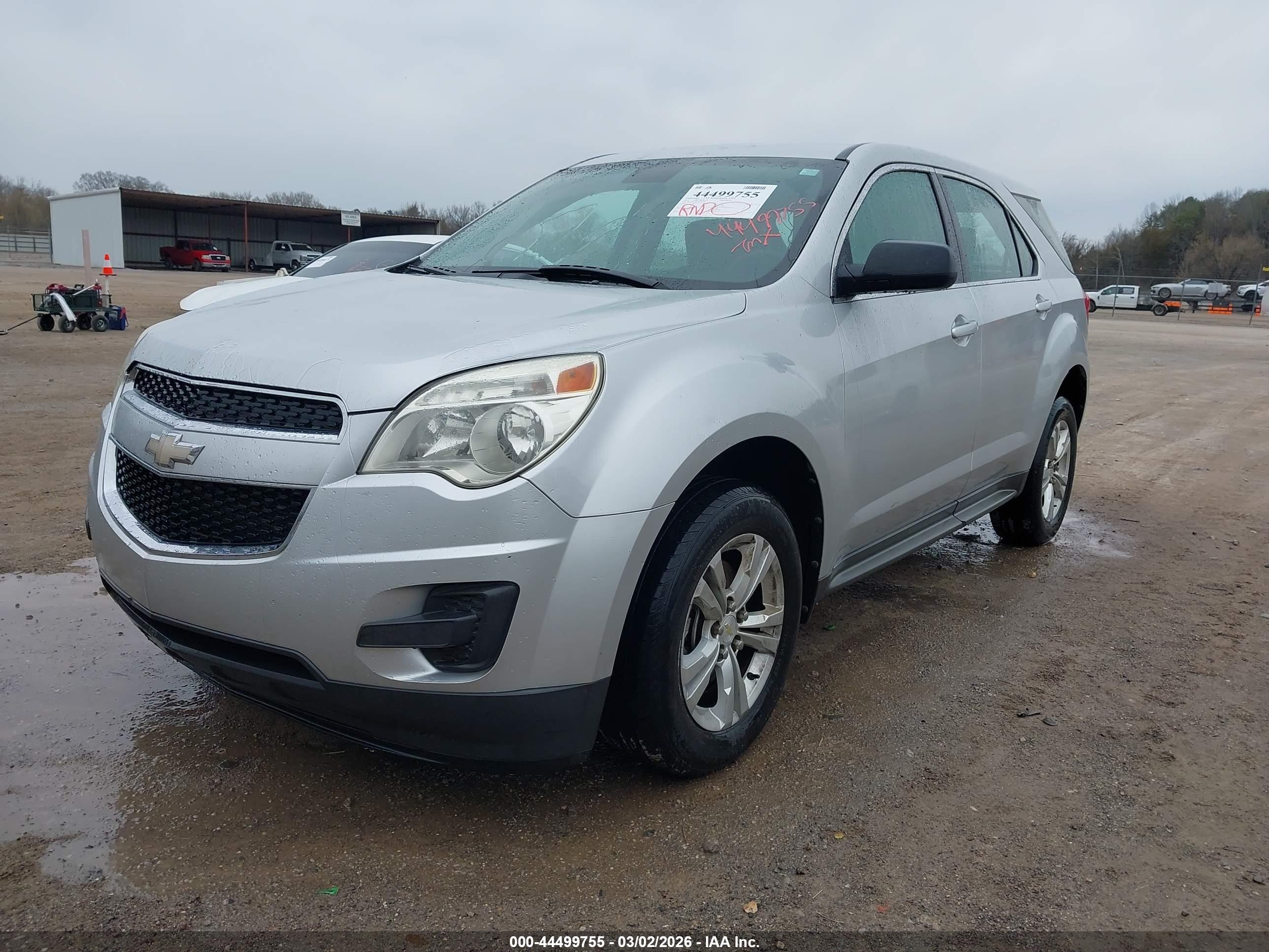 CHEVROLET EQUINOX image 2