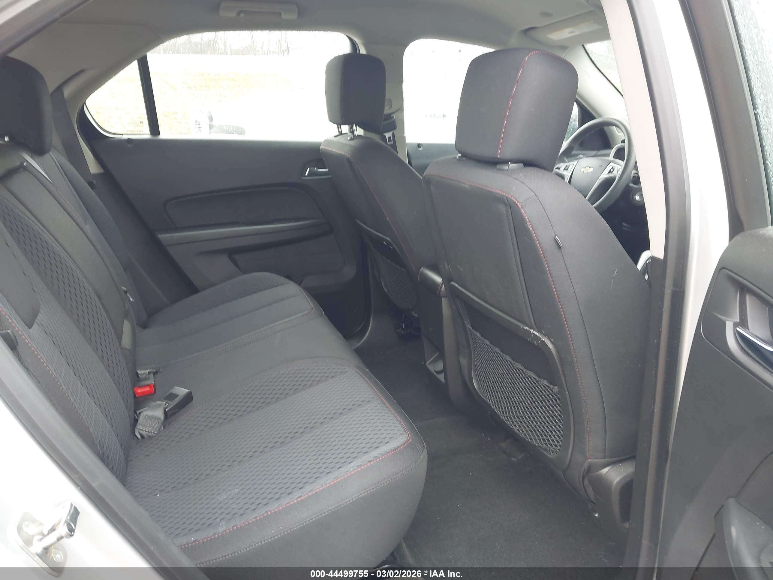 CHEVROLET EQUINOX image 8