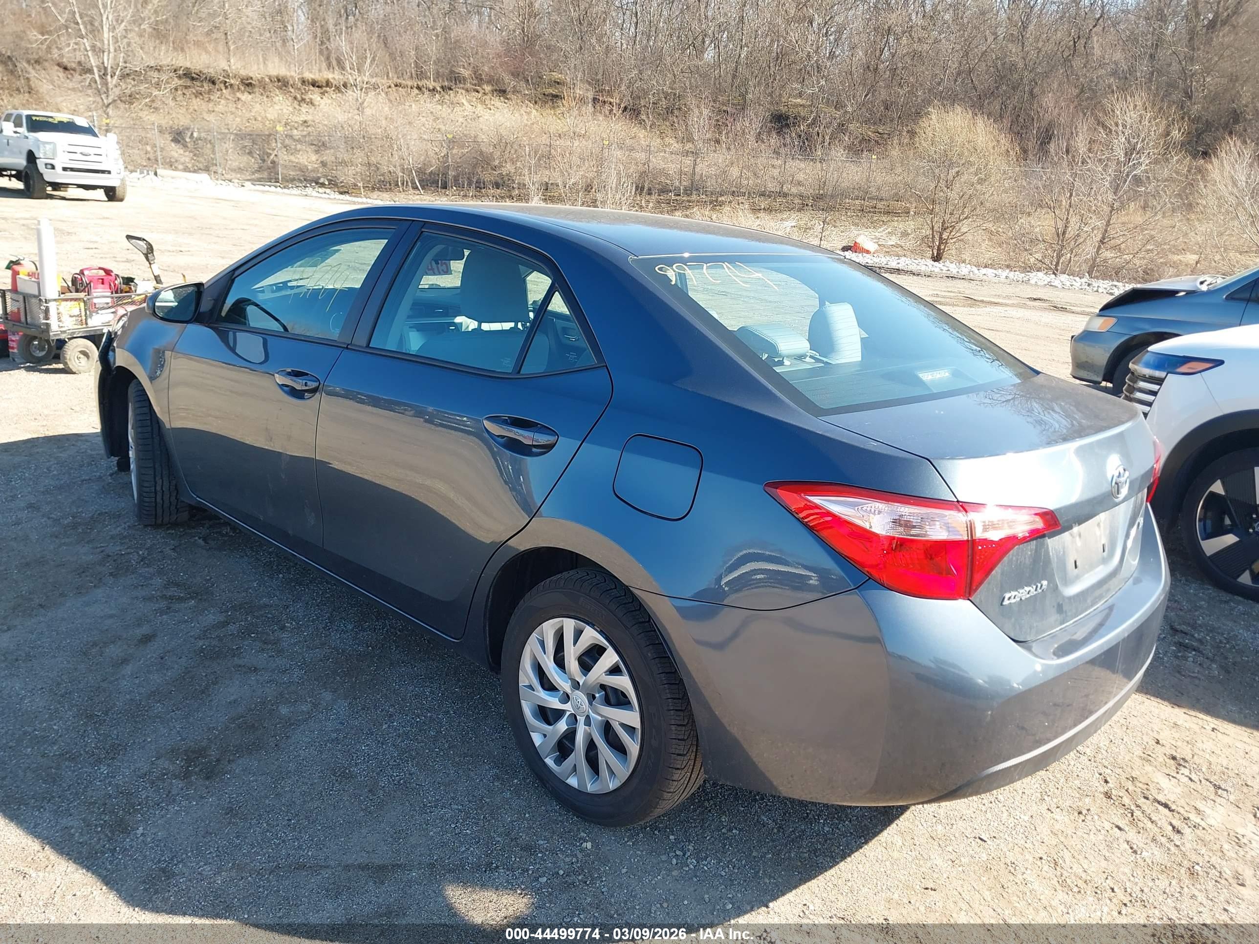 TOYOTA COROLLA image 3