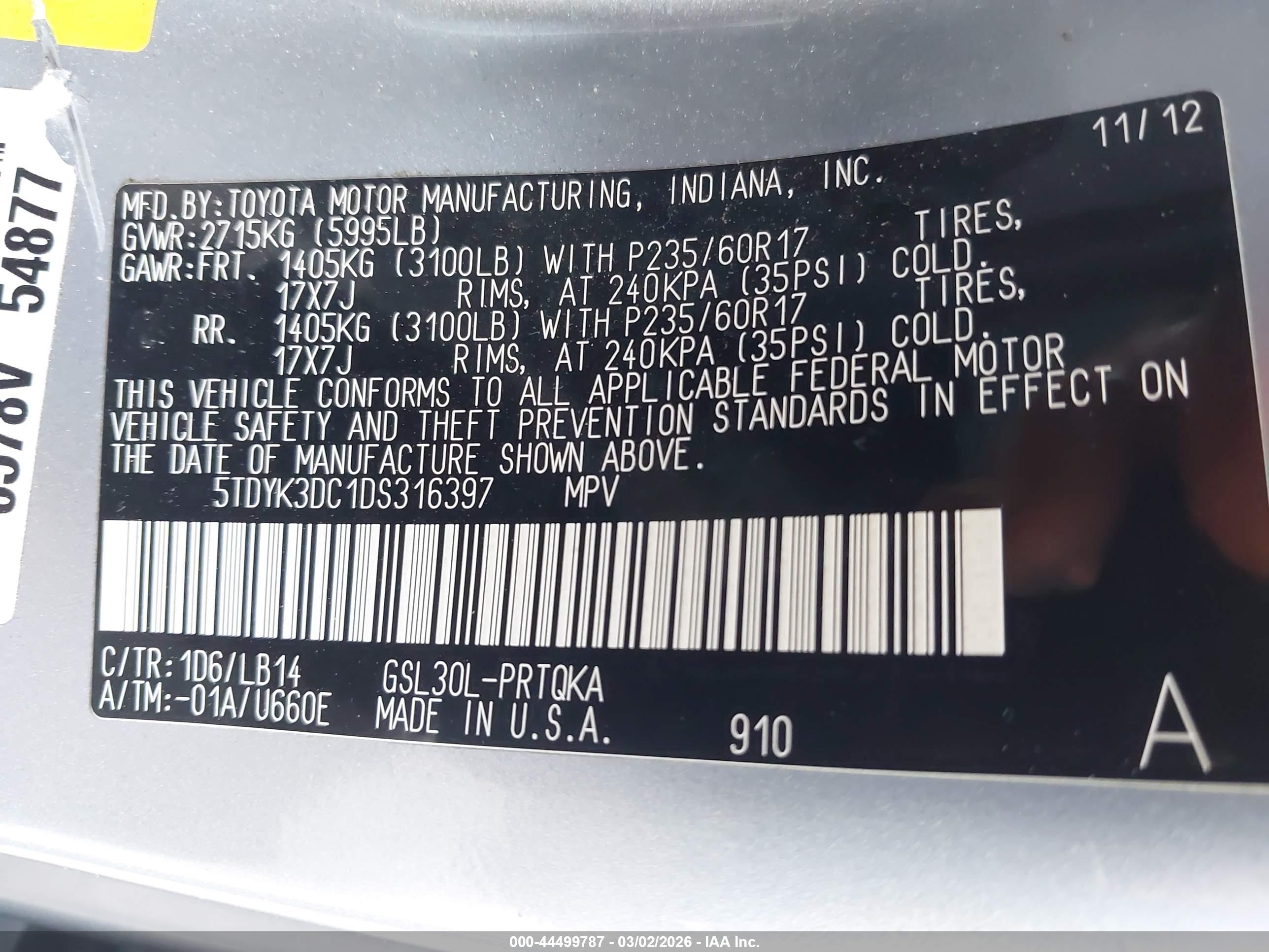 TOYOTA SIENNA image 9