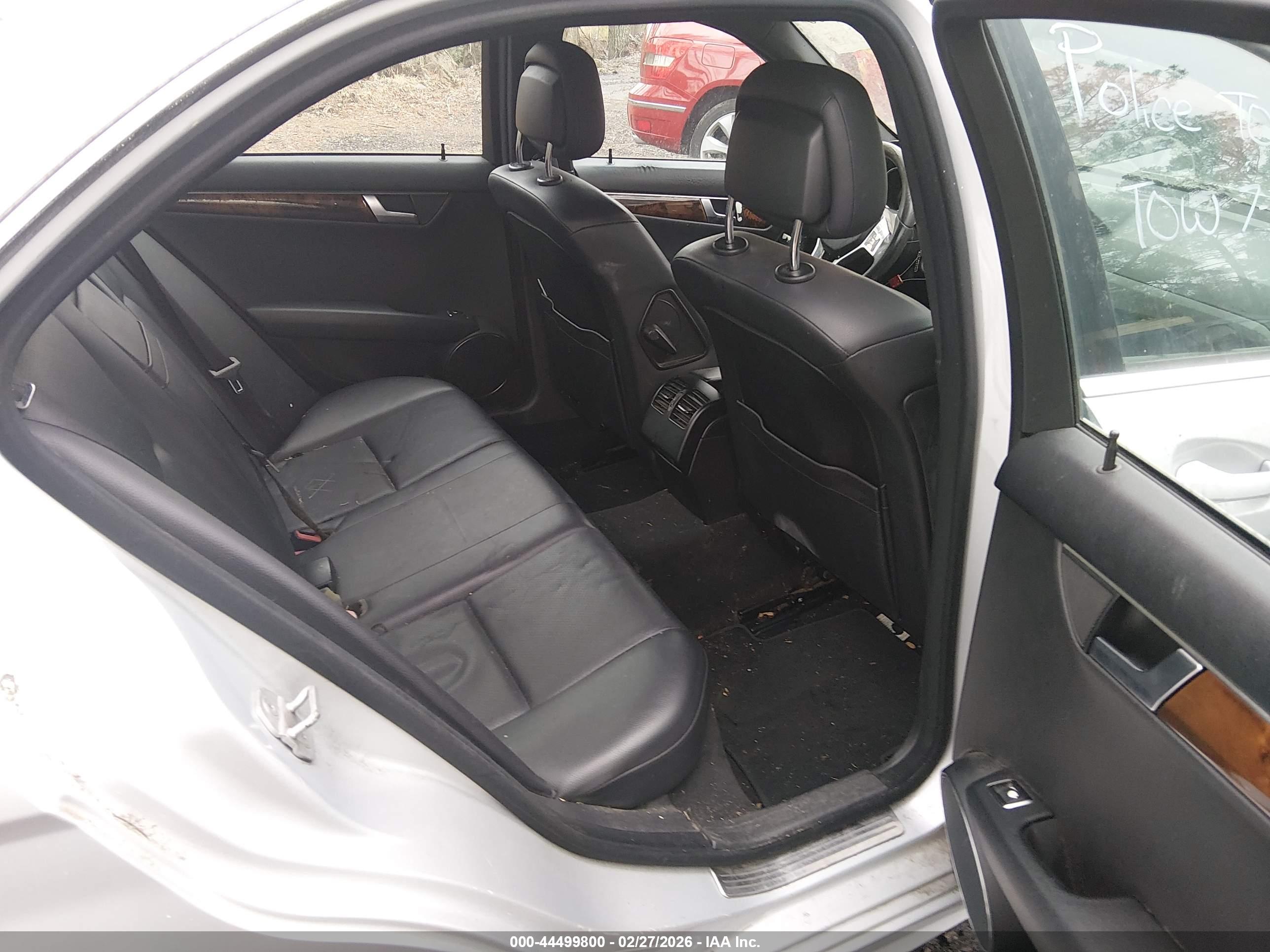 MERCEDES-BENZ C image 8