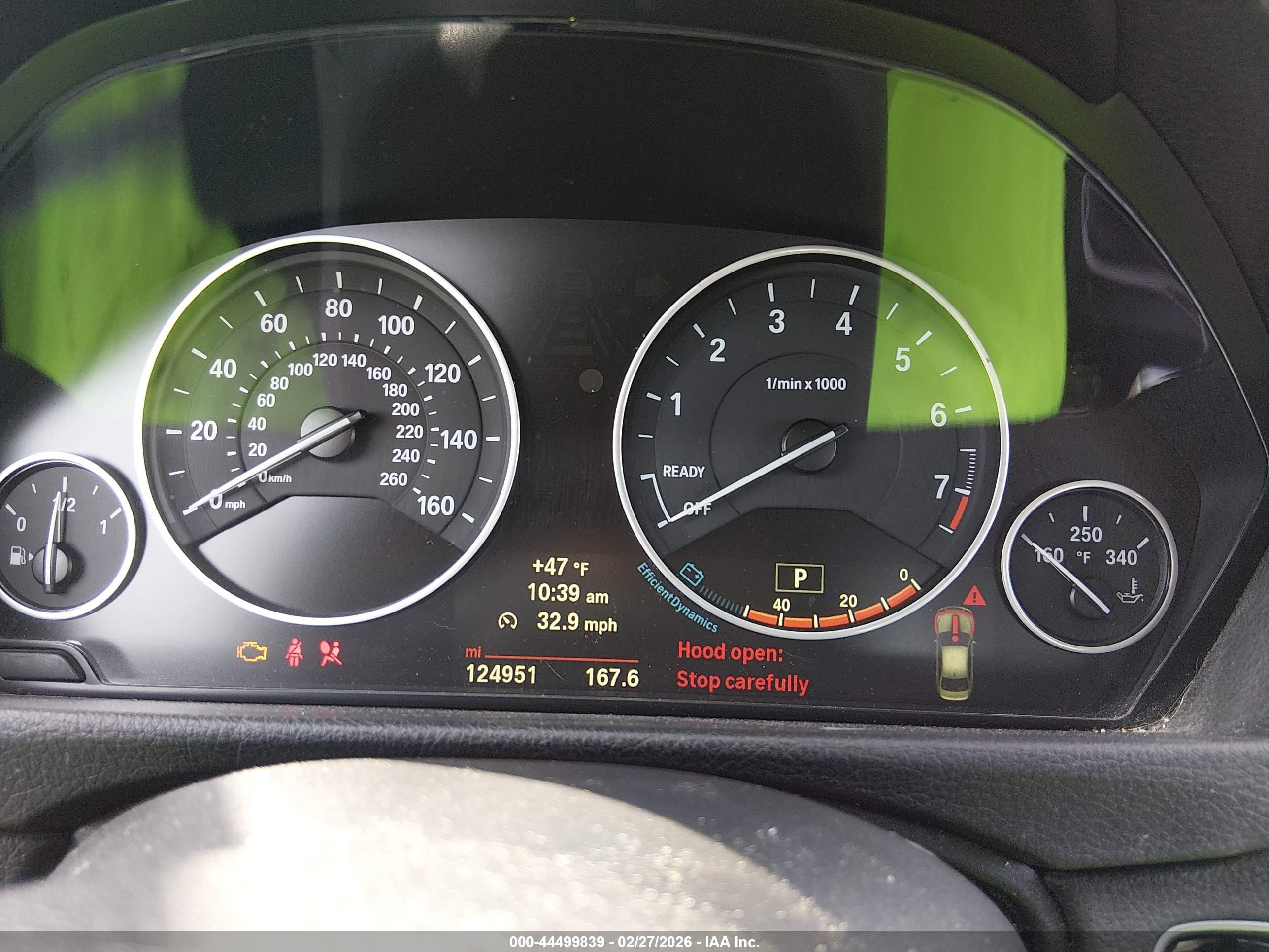 BMW 320I image 7