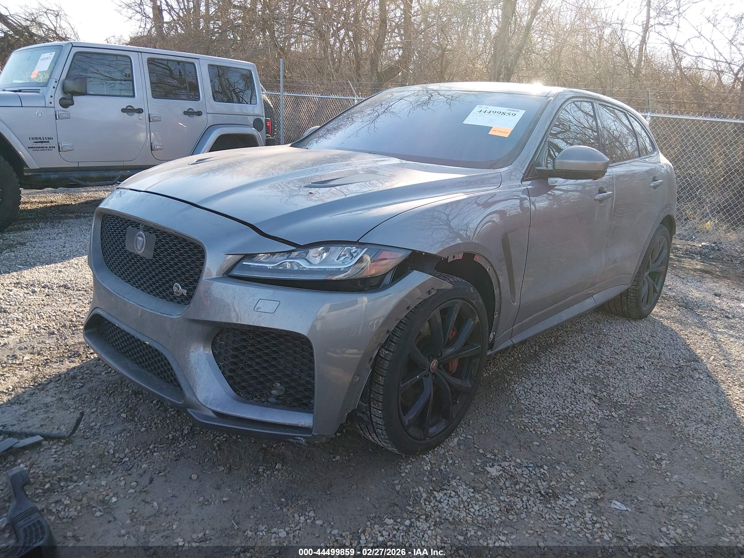 JAGUAR F-PACE image 2