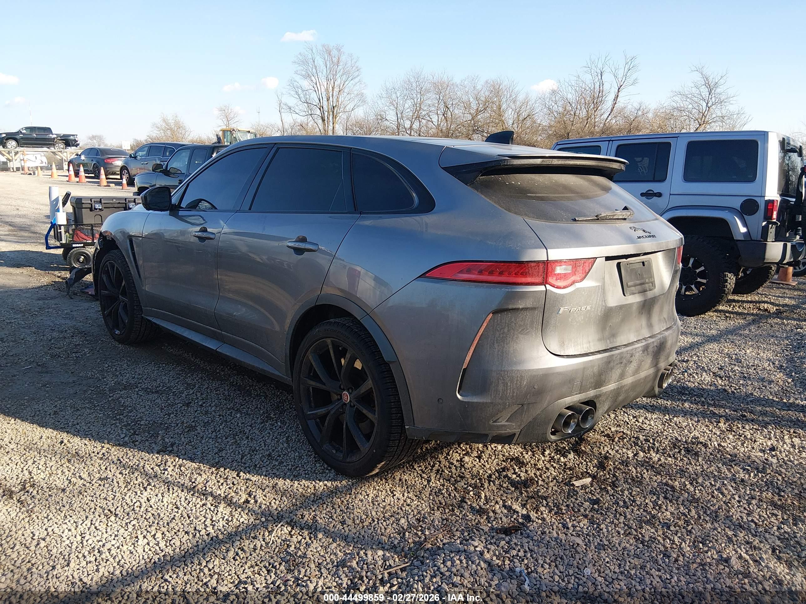 JAGUAR F-PACE image 3