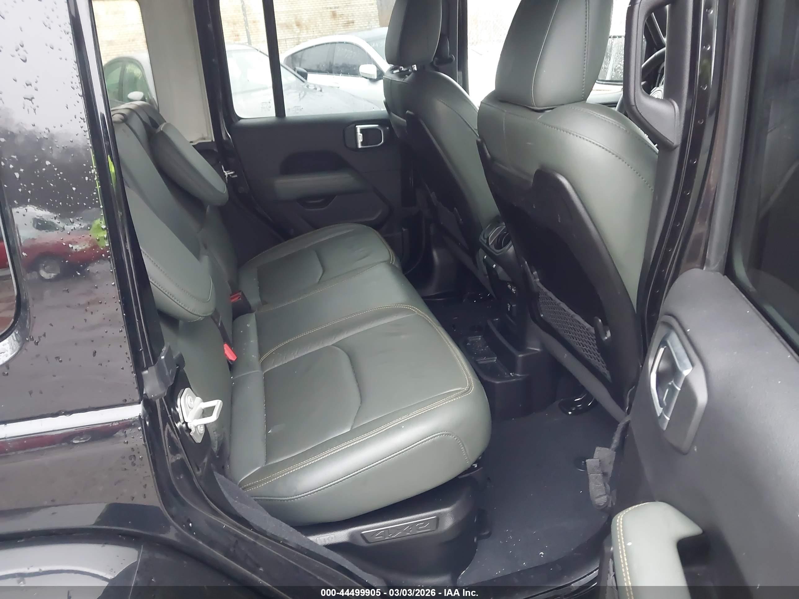 JEEP WRANGLER image 8