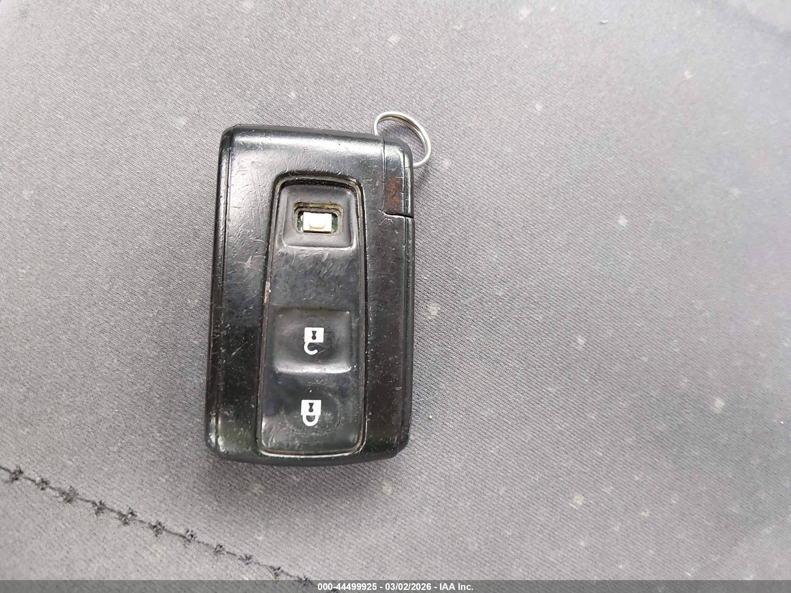TOYOTA PRIUS image 11