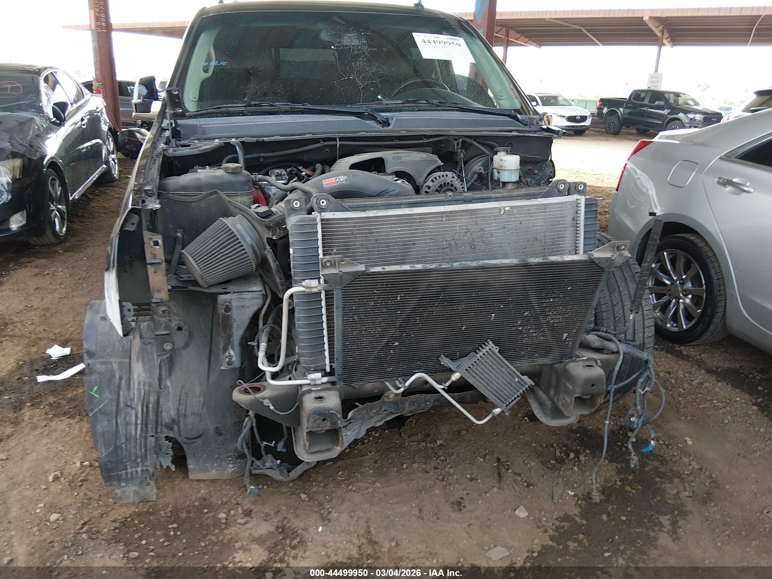 CADILLAC ESCALADE image 6