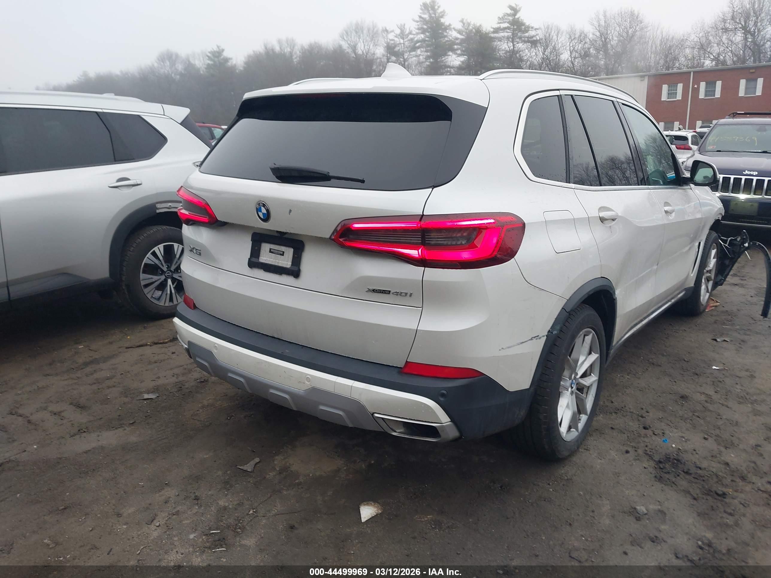 BMW X5 image 4