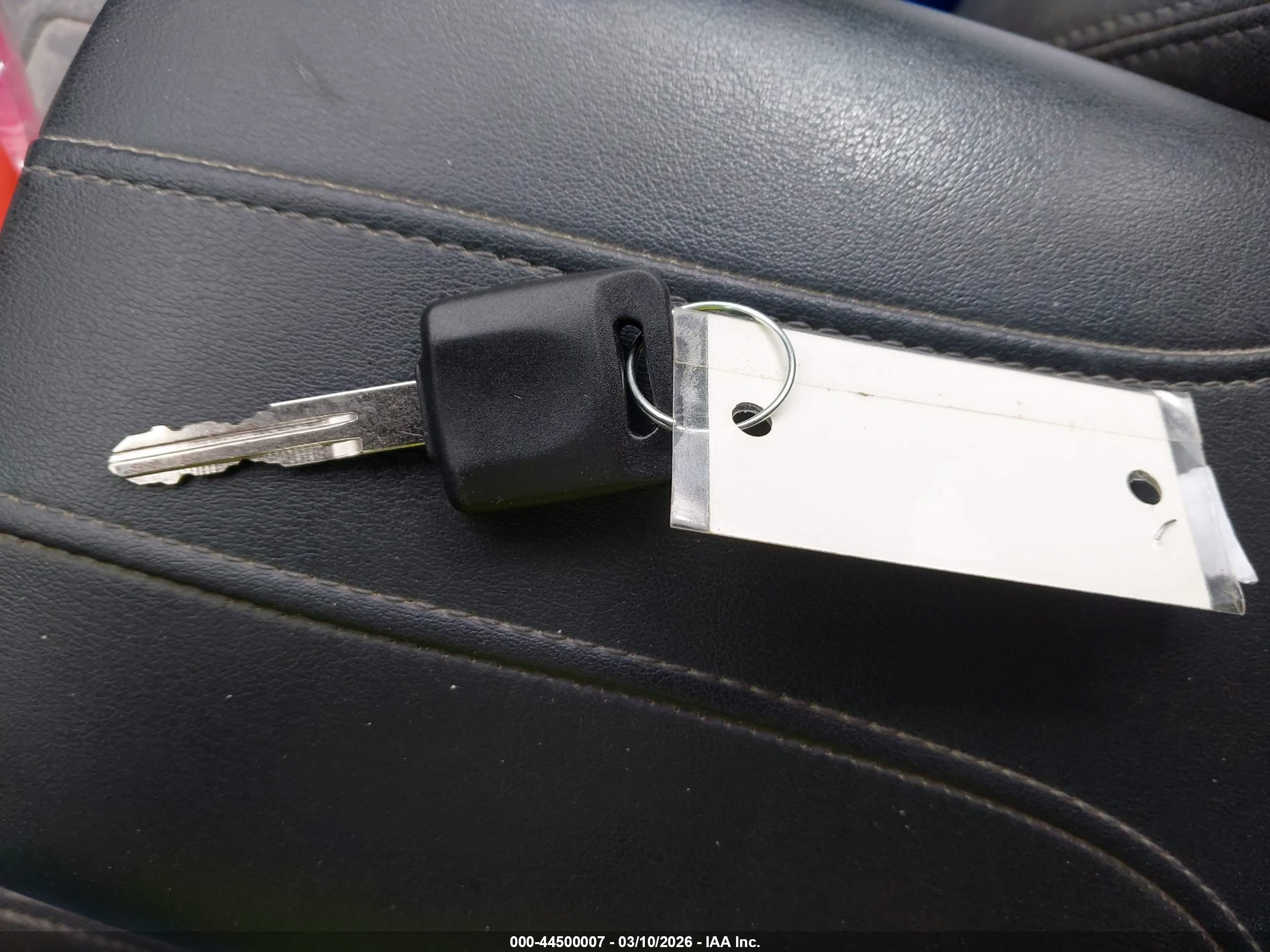 NISSAN VERSA image 11
