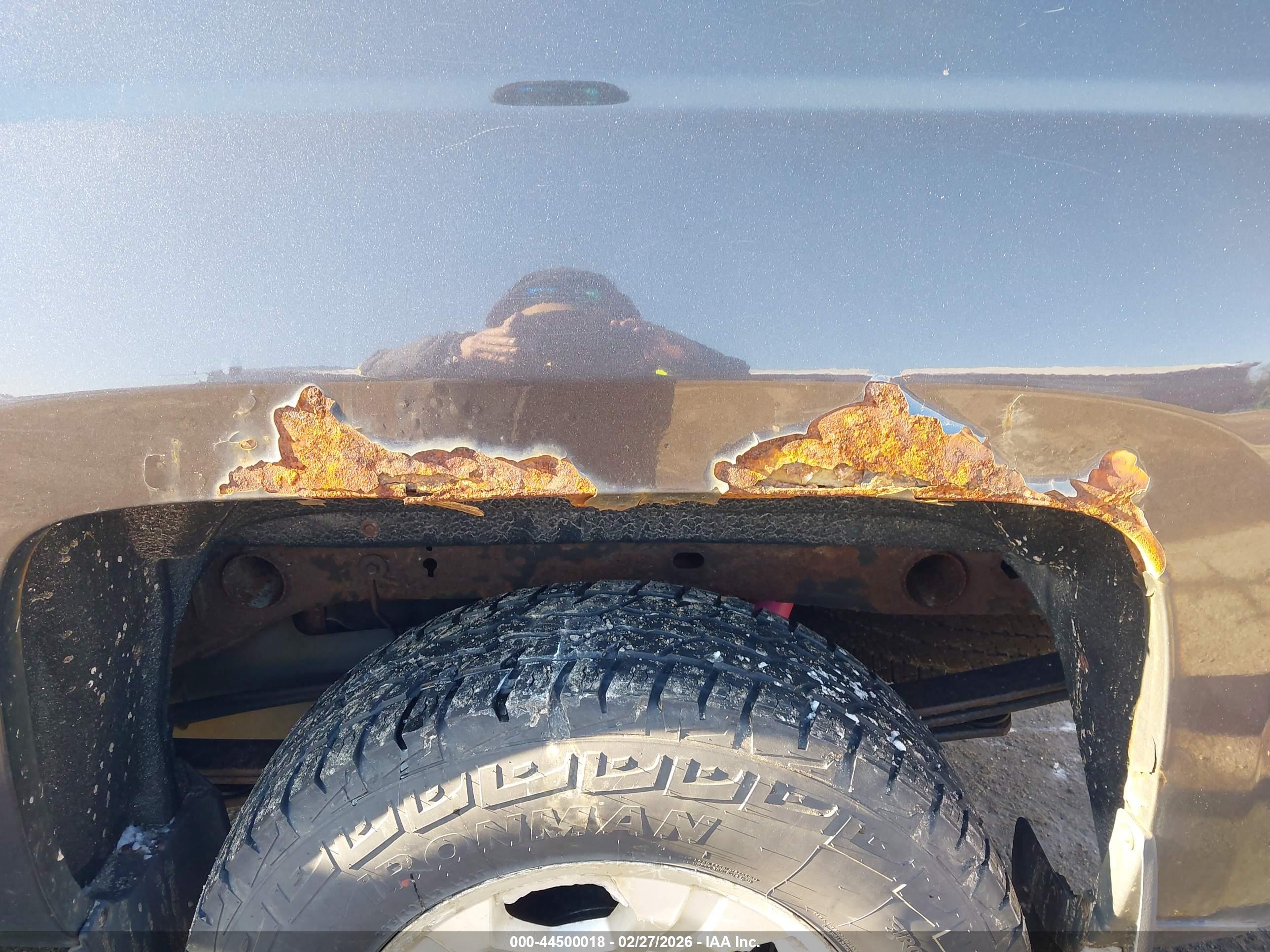 CHEVROLET SILVERADO image 6