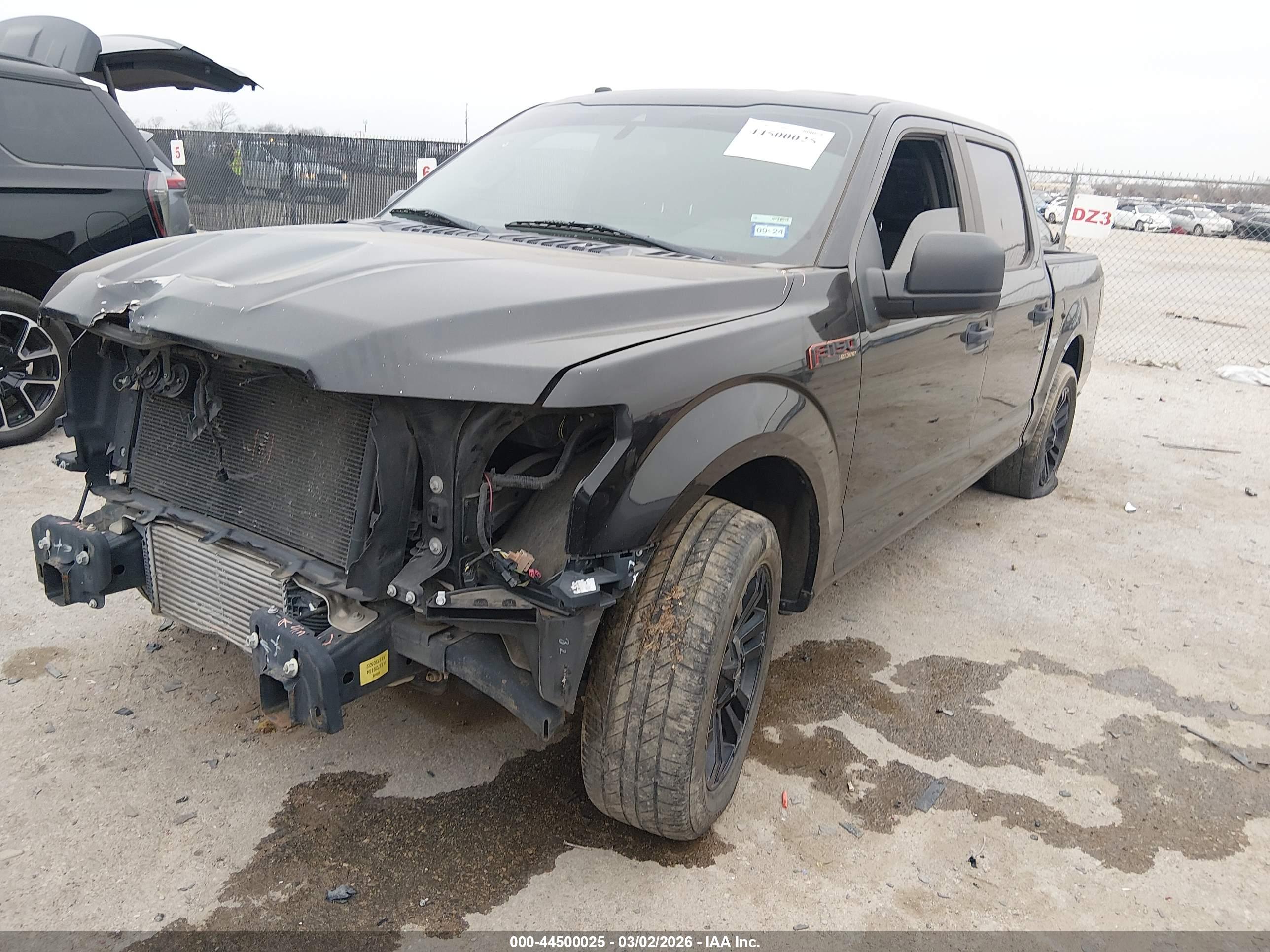 FORD F-150 image 2