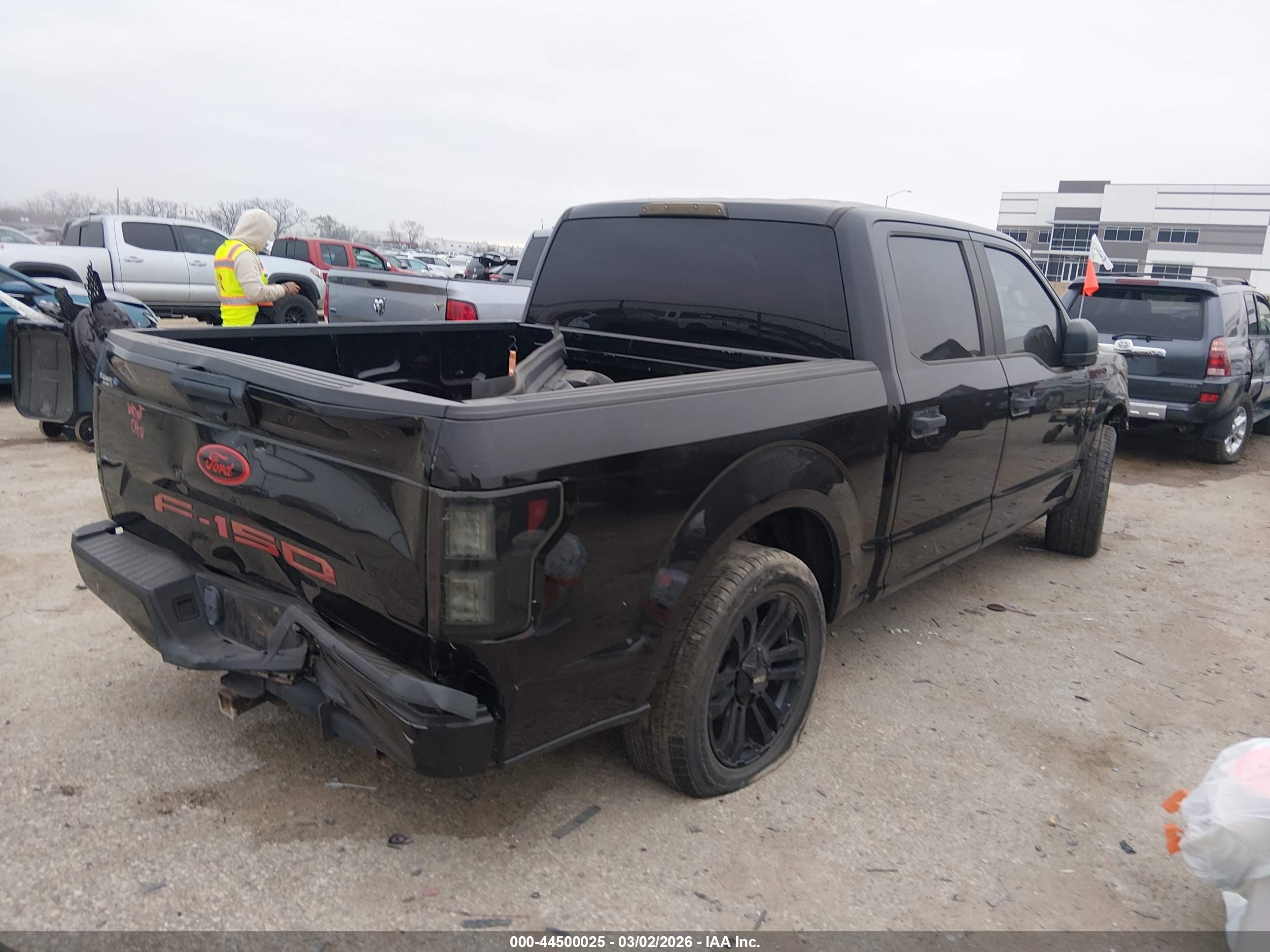 FORD F-150 image 4