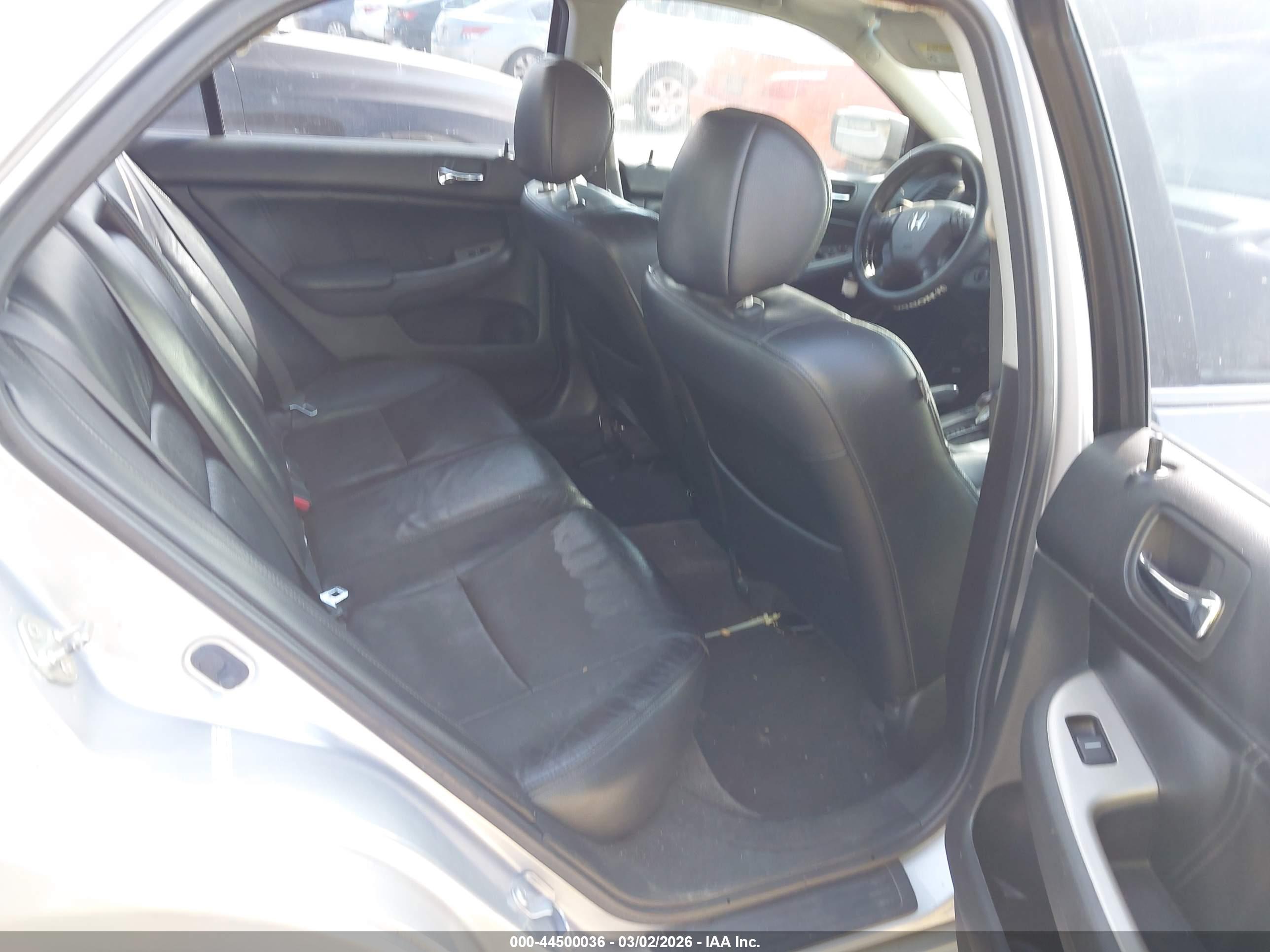 HONDA ACCORD image 8