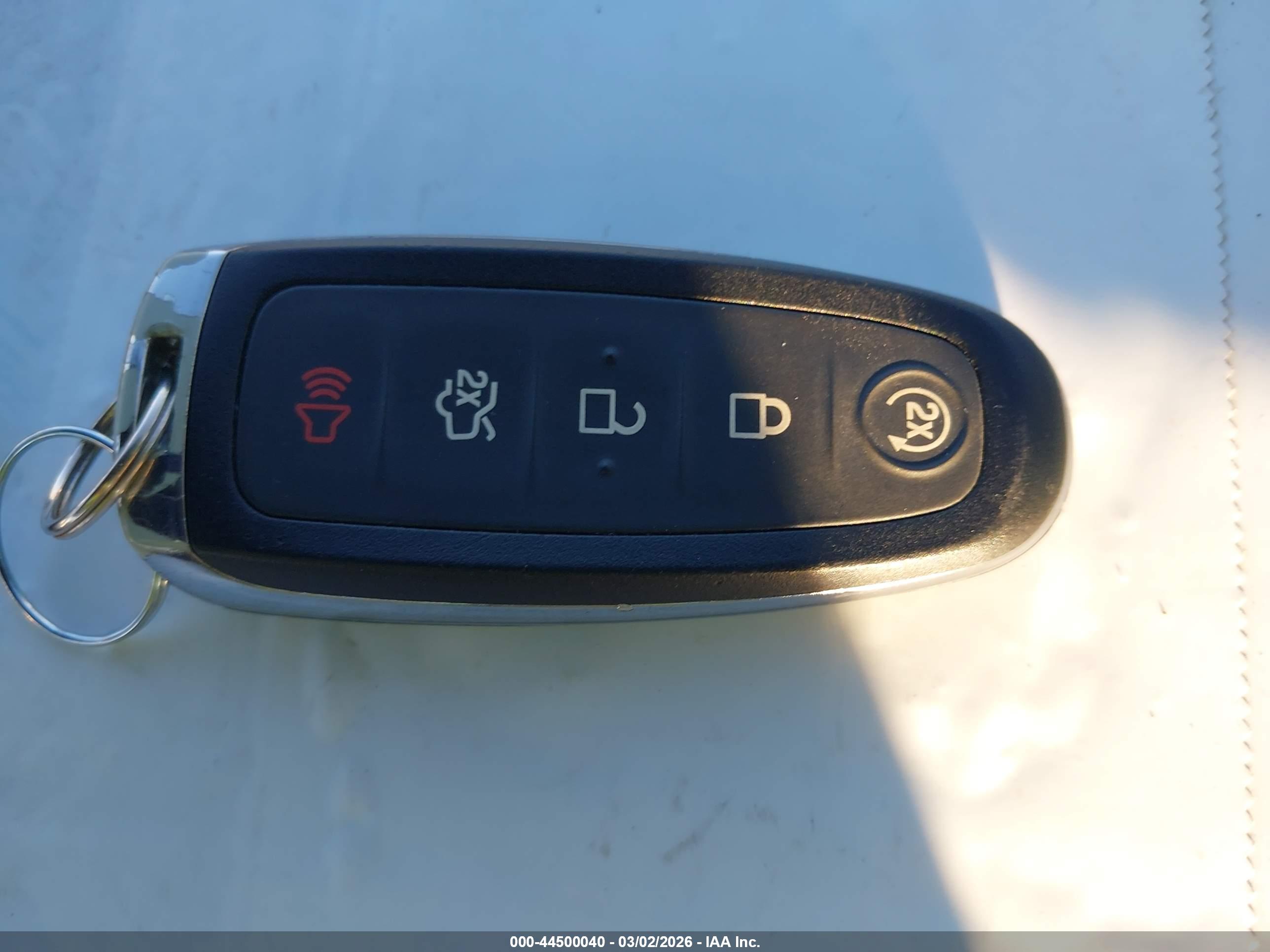 FORD ESCAPE image 11