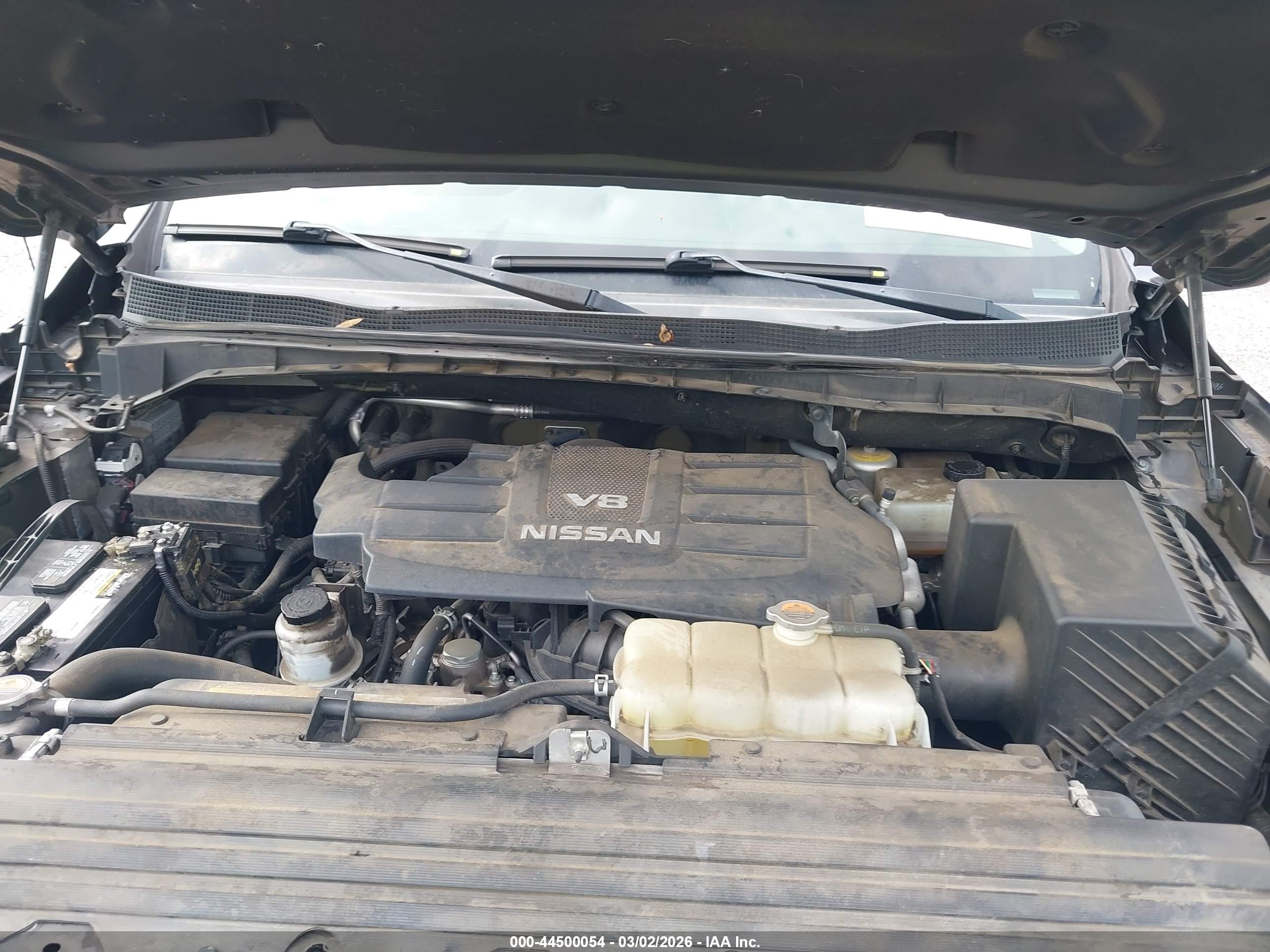 NISSAN TITAN image 10