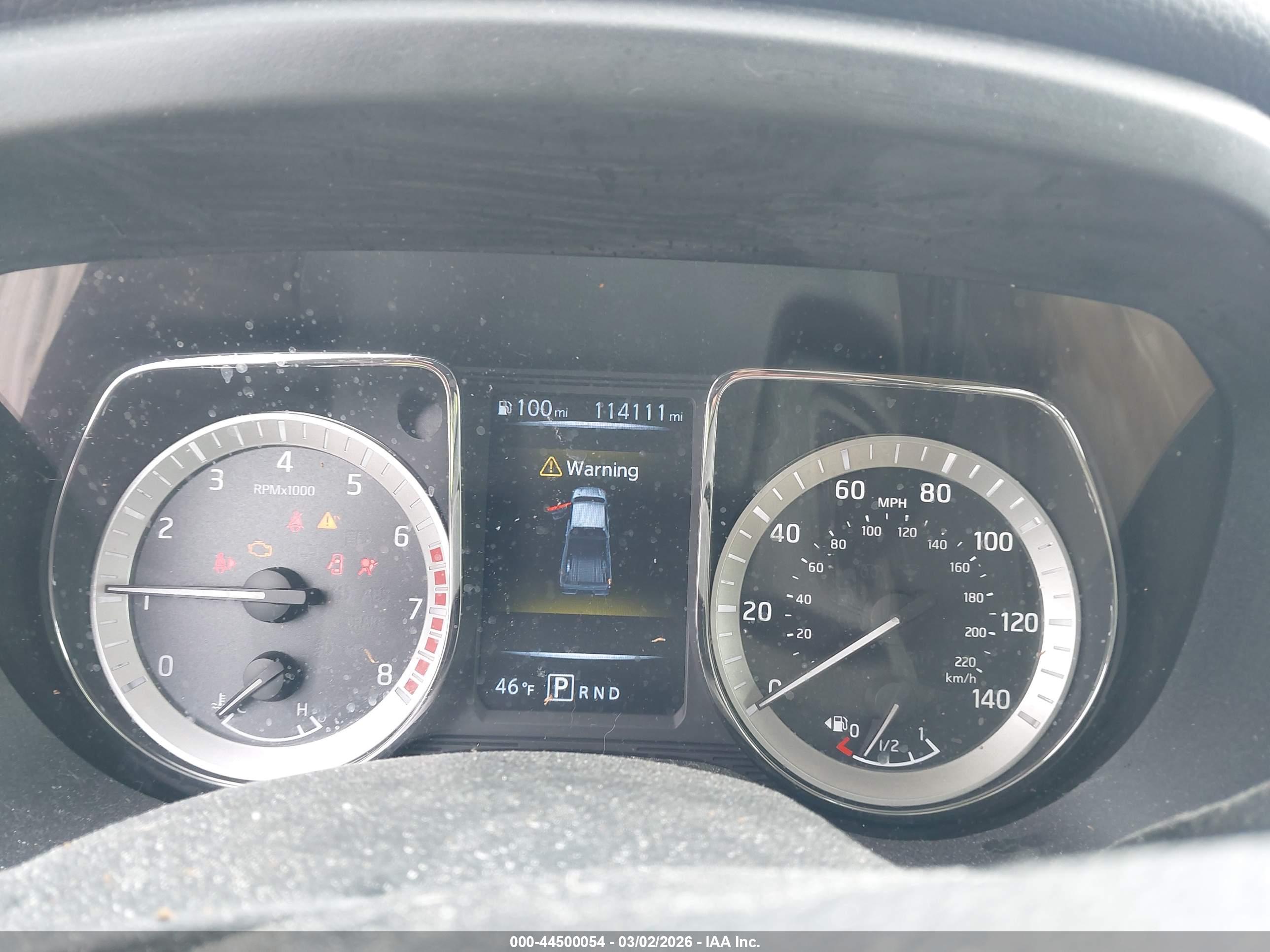 NISSAN TITAN image 7