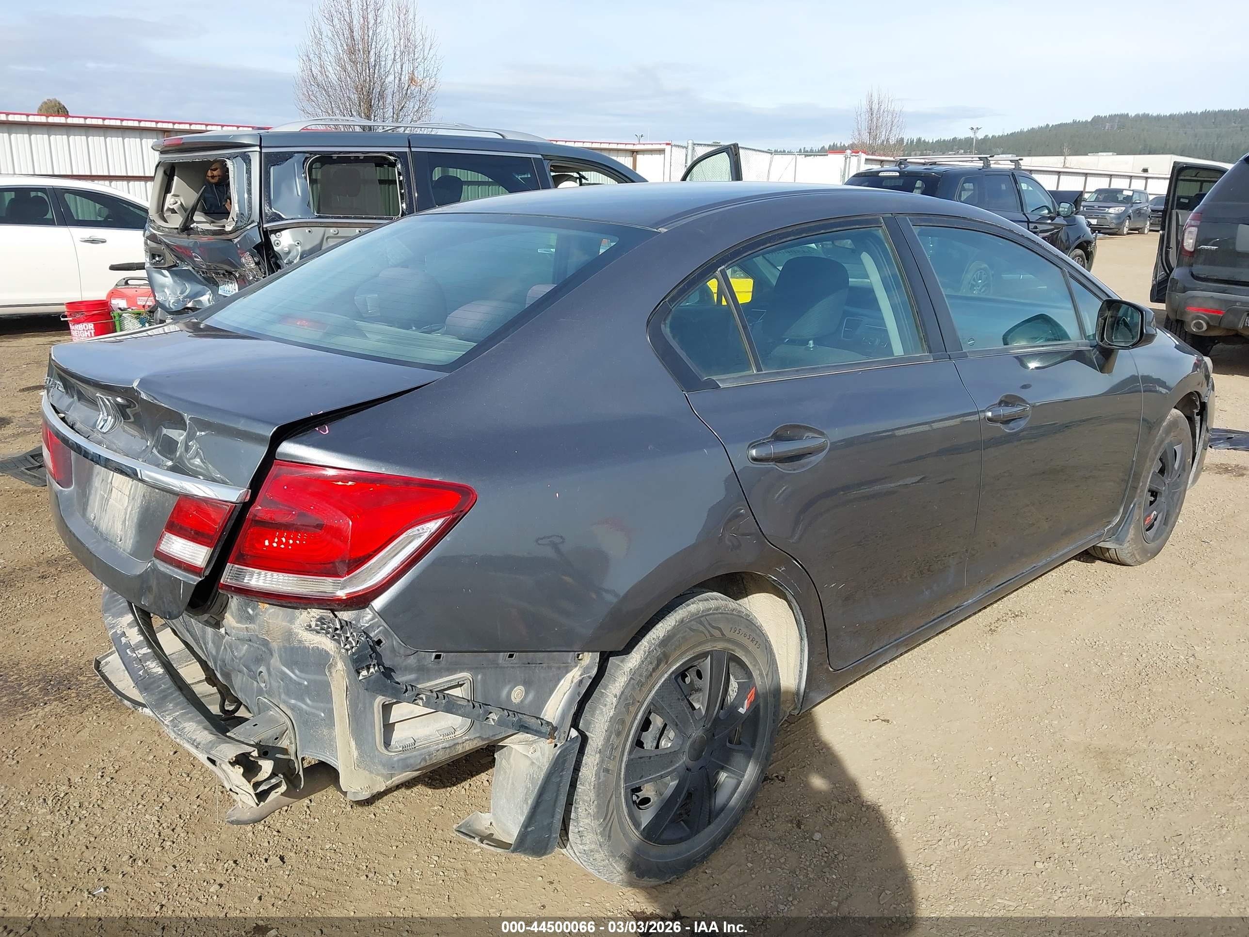 HONDA CIVIC image 4