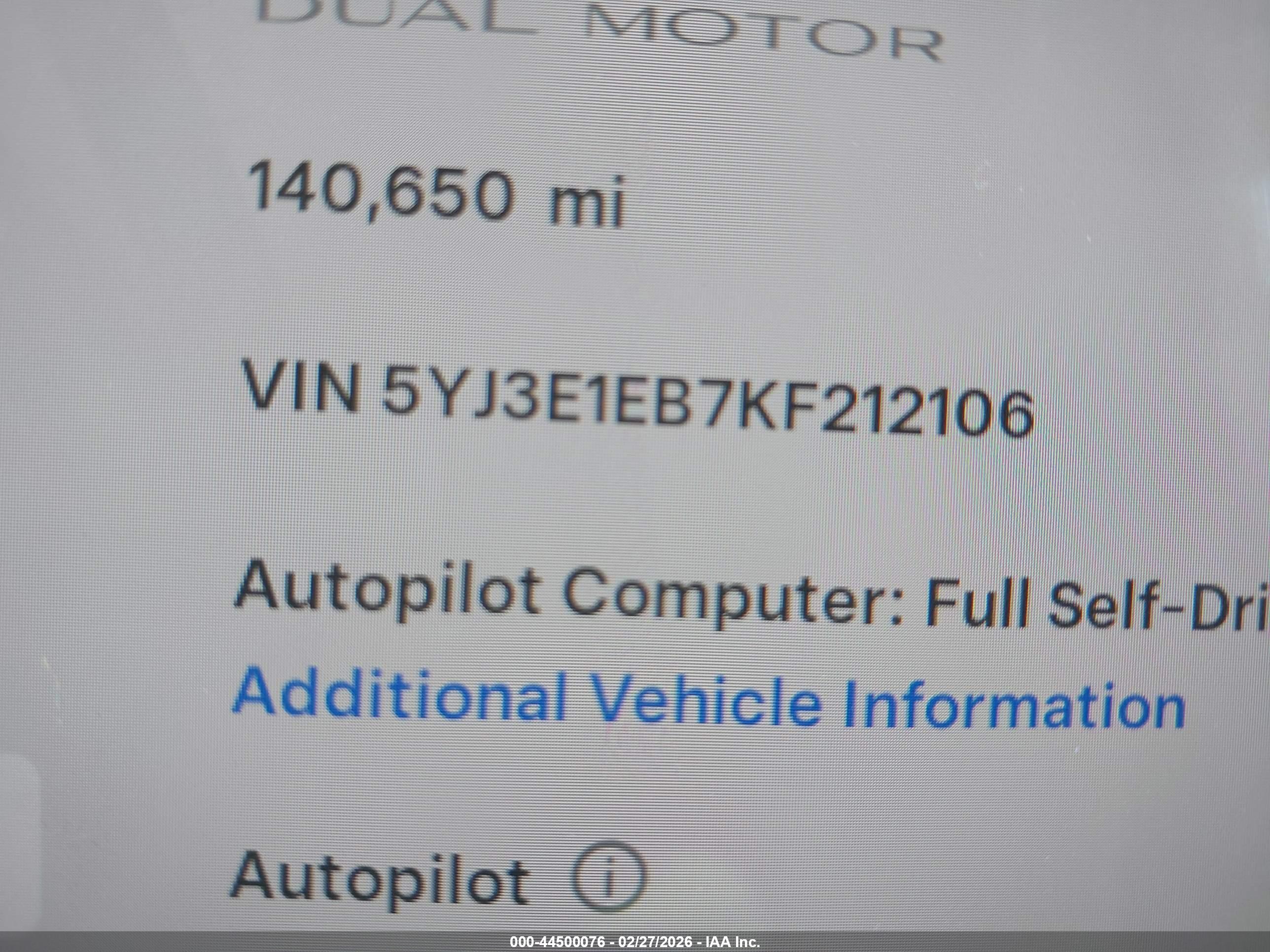TESLA MODEL image 9