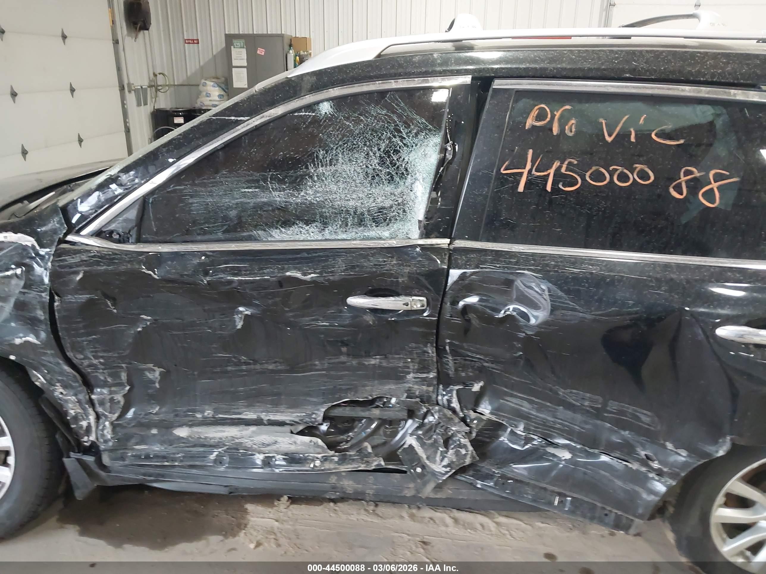 NISSAN ROGUE image 6