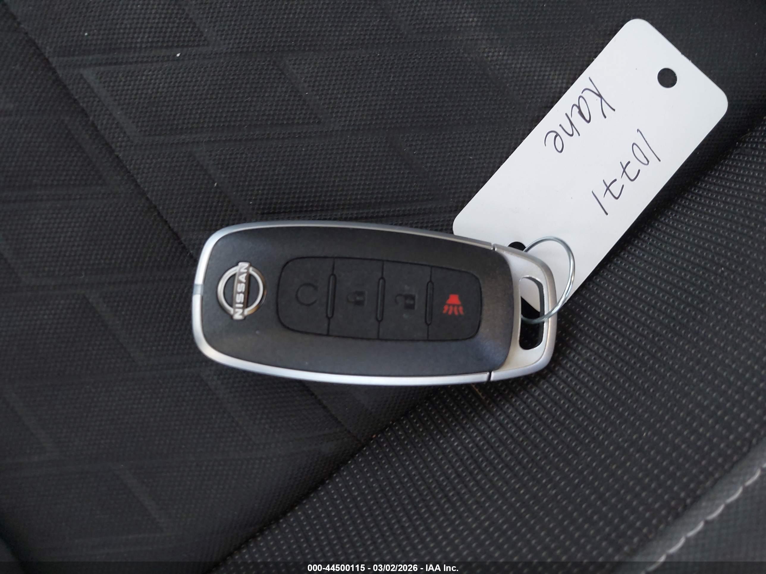 NISSAN KICKS image 11
