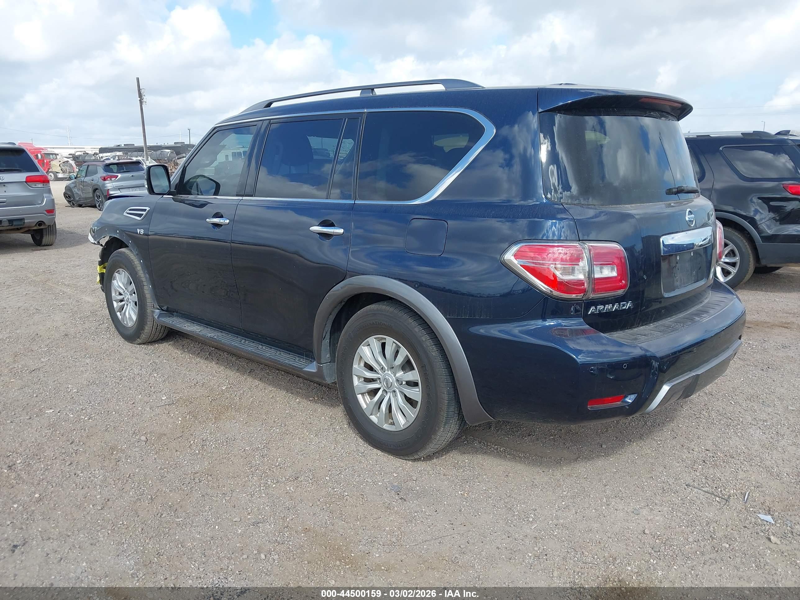 NISSAN ARMADA image 3