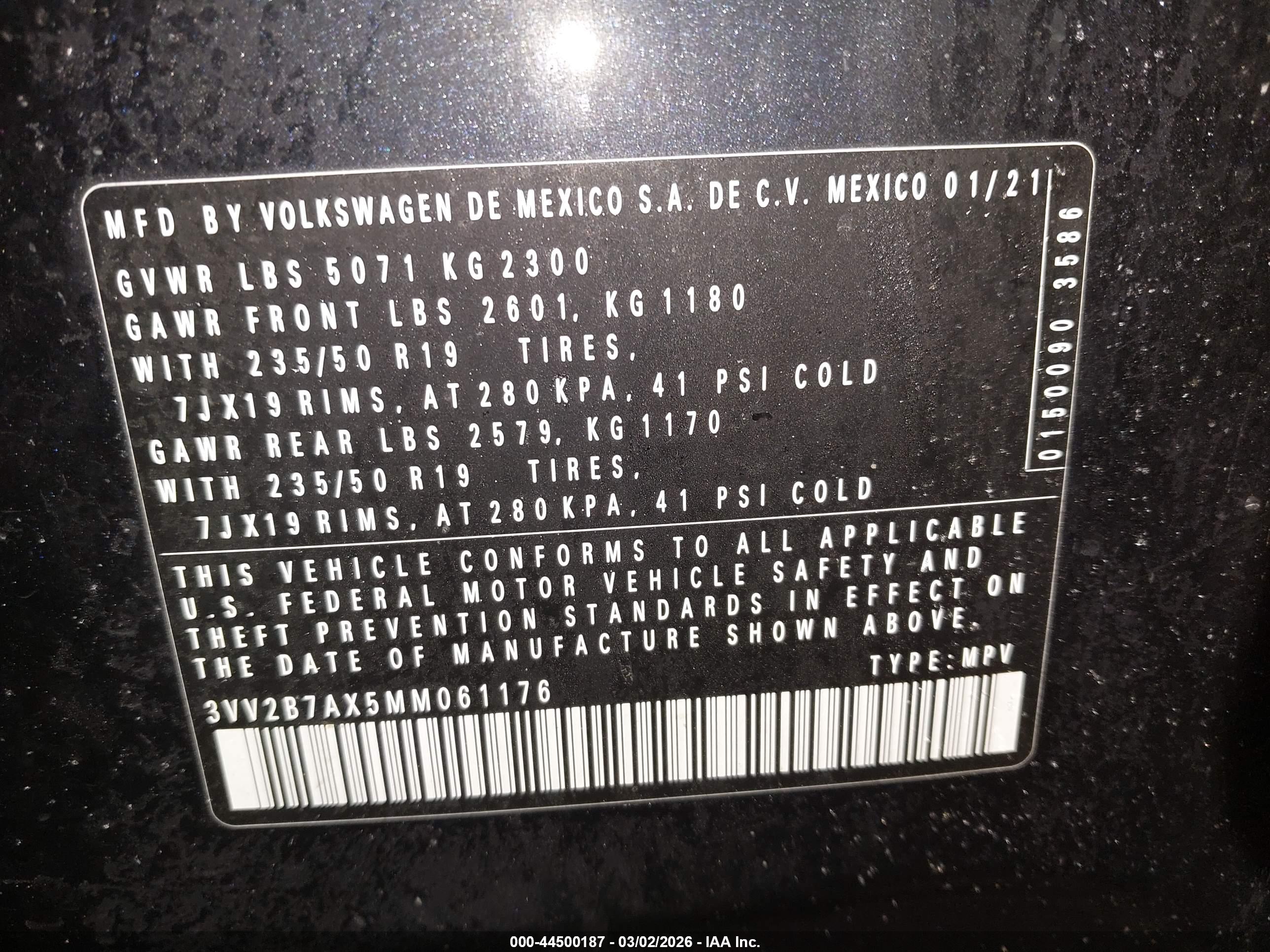 VOLKSWAGEN TIGUAN image 9
