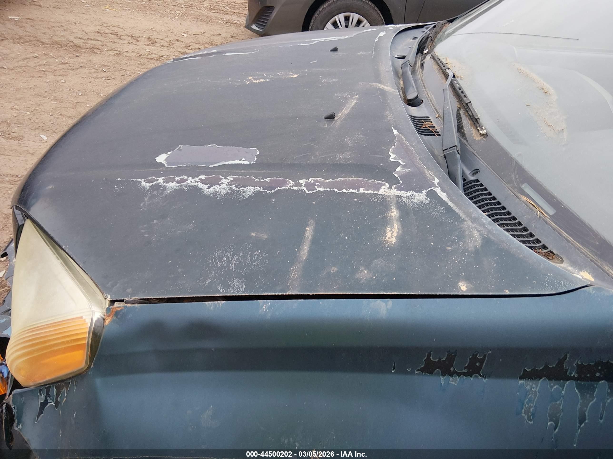 TOYOTA RAV4 image 10