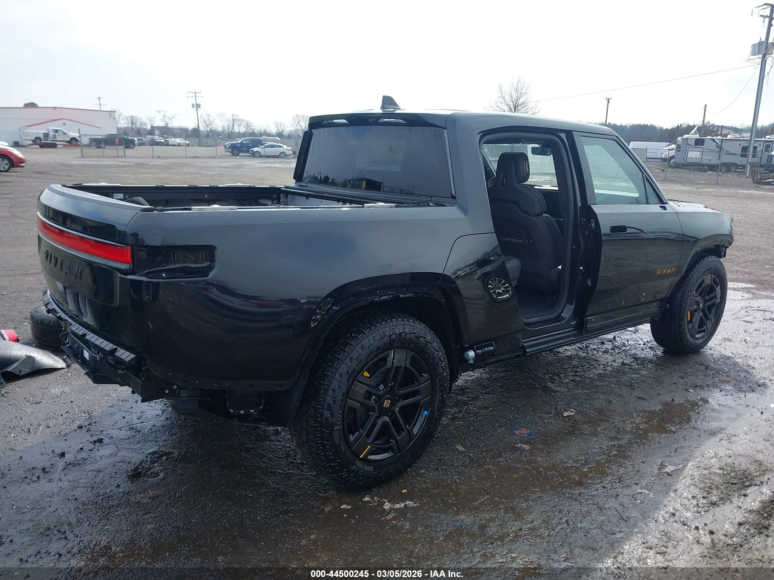 RIVIAN R1T image 4