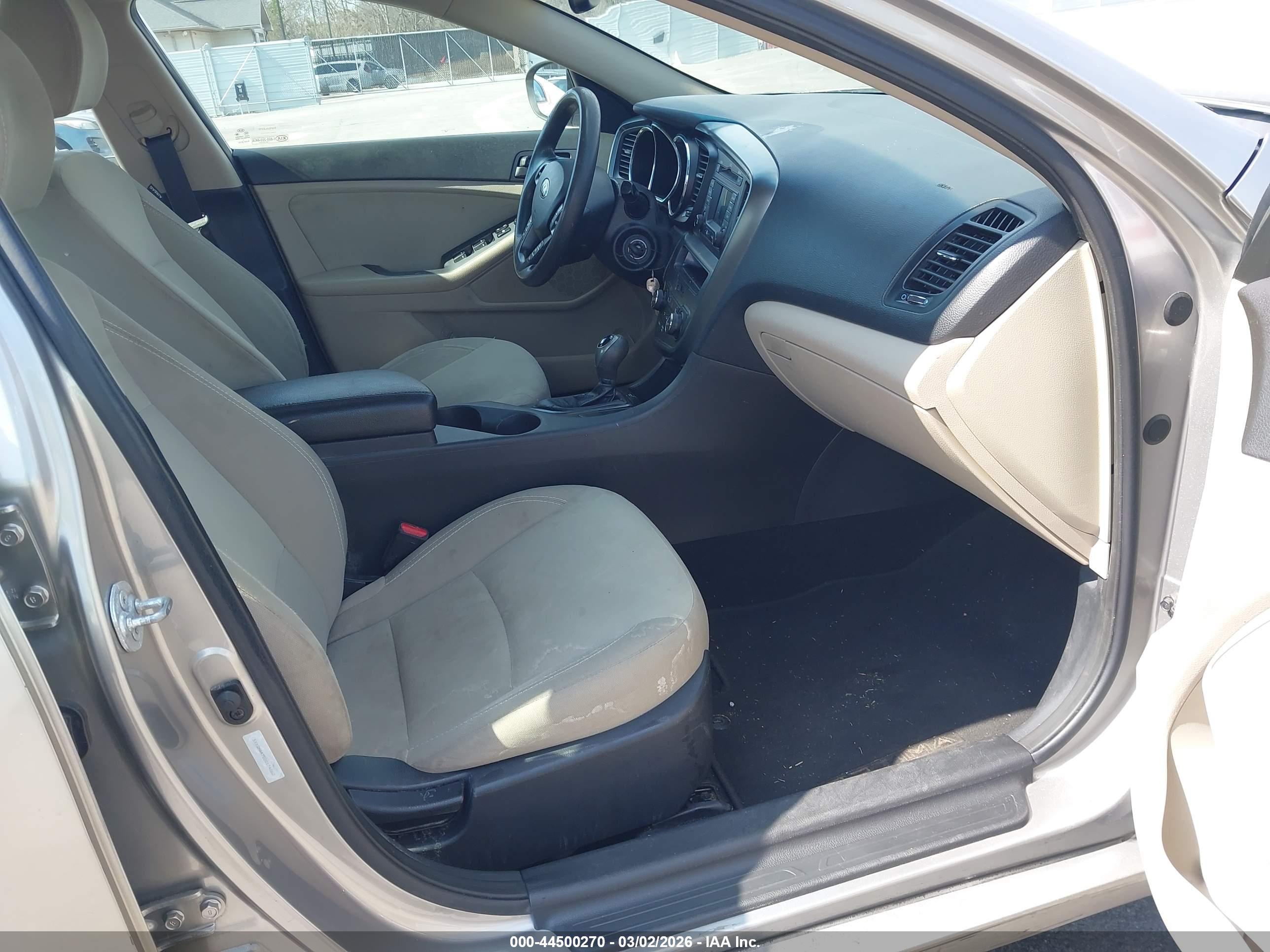 KIA OPTIMA image 5
