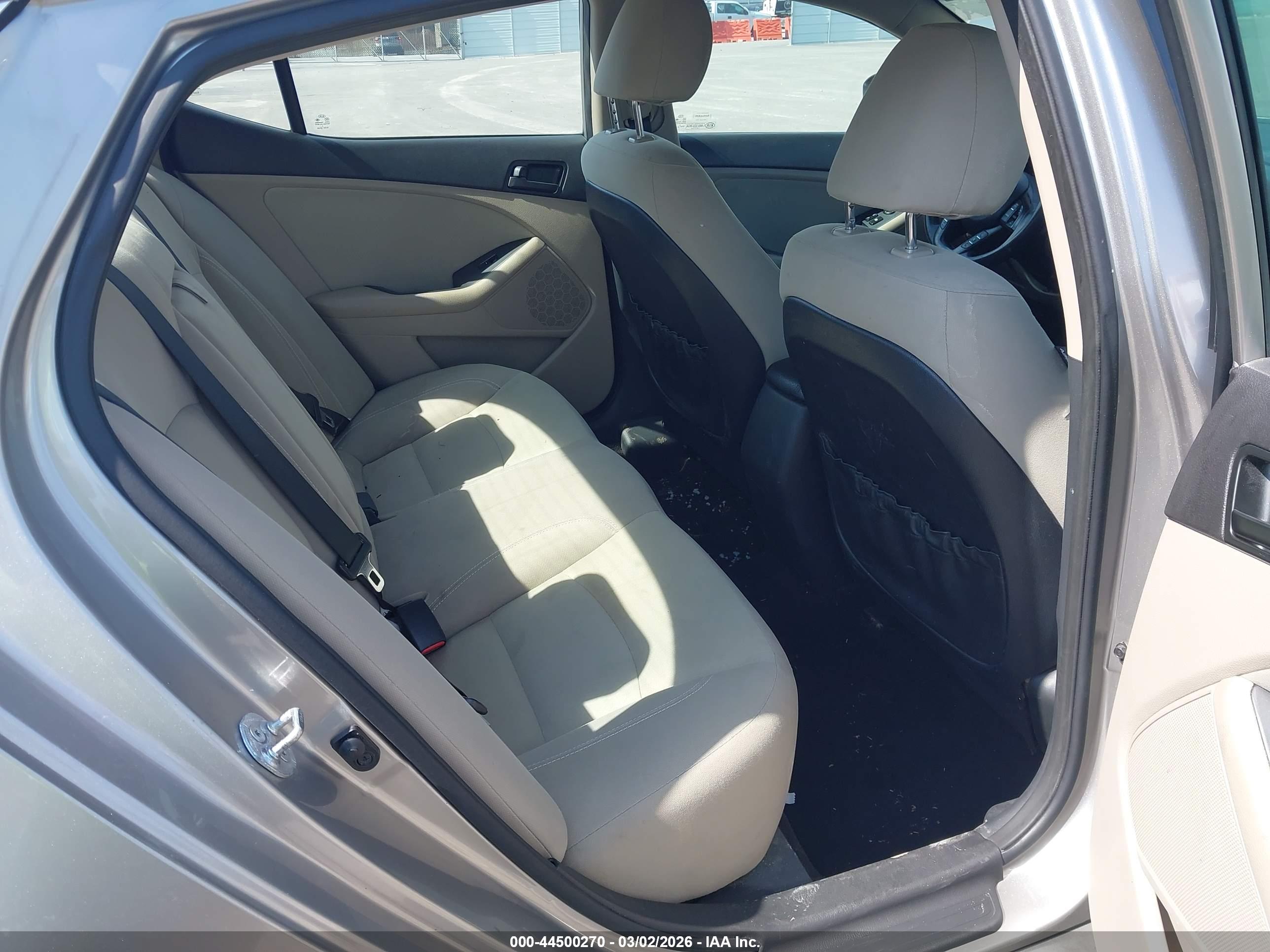 KIA OPTIMA image 8