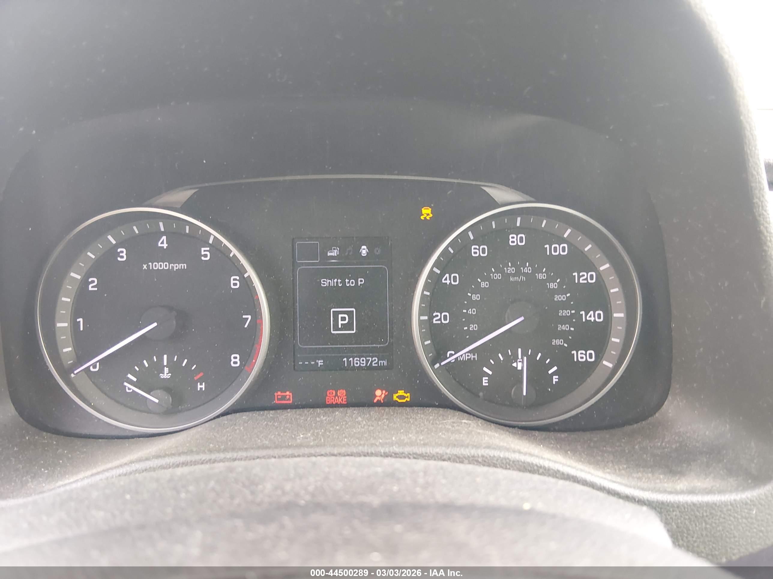 HYUNDAI ELANTRA image 7