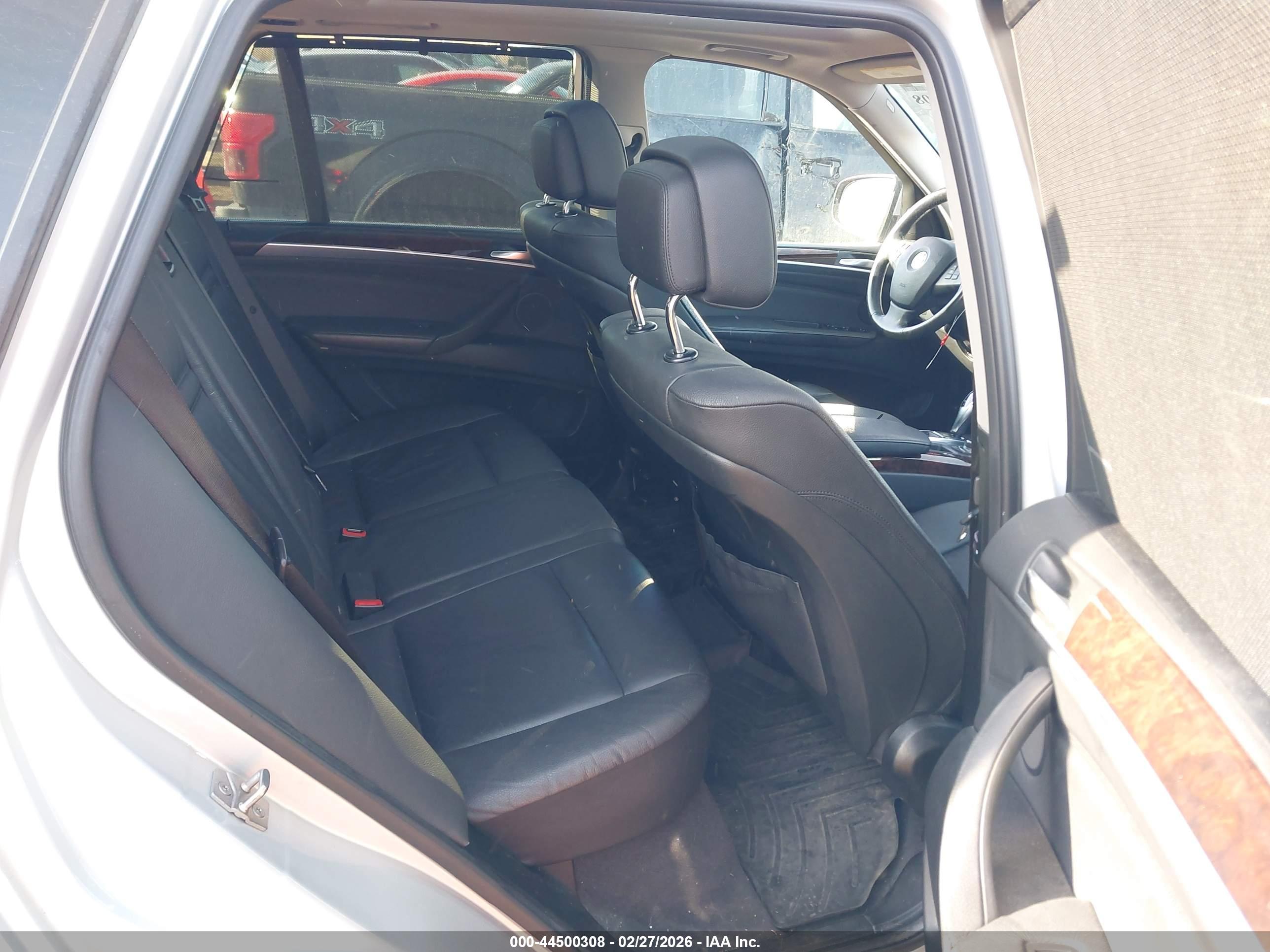 BMW X5 image 8