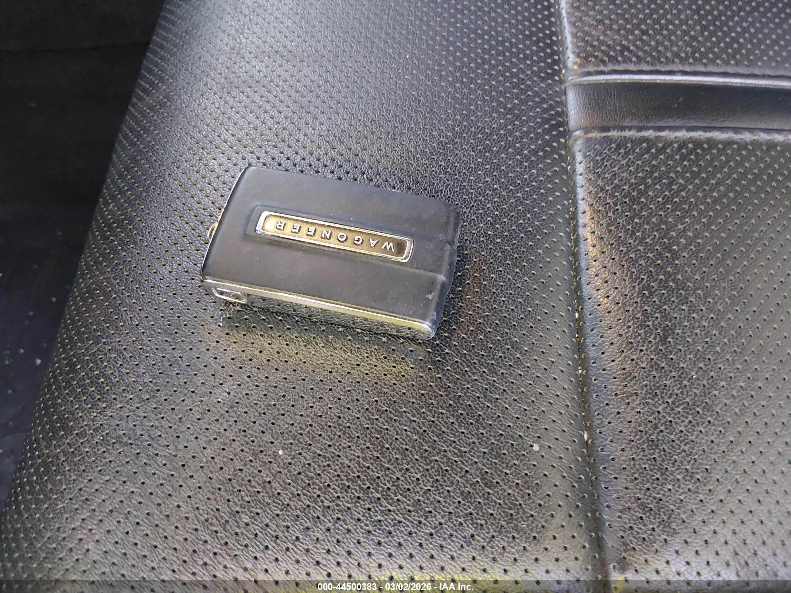 JEEP WAGONEER image 11